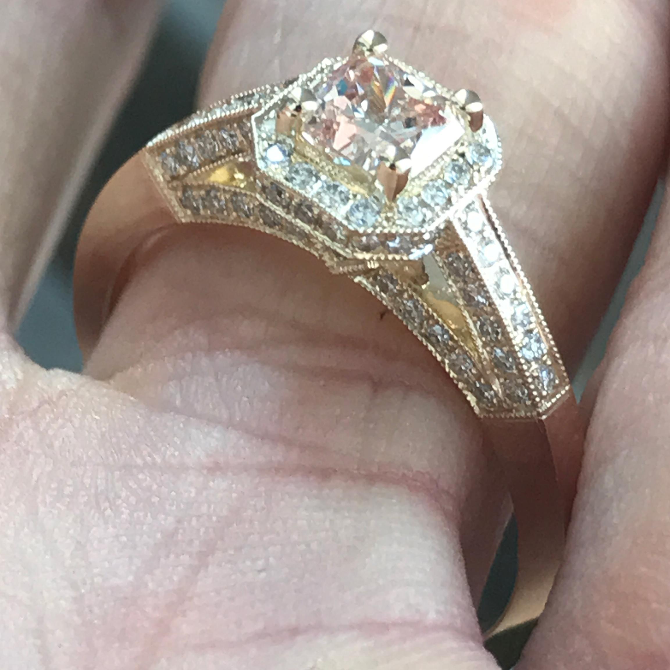 Modern 1.12 Carat TW Princess H SI1 Diamond Halo Engagement Ring 14 Karat Ben Dannie For Sale