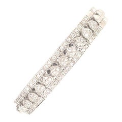 1.12 Carat Diamond Bangle with Heart Shape Motif White Gold Italy with box