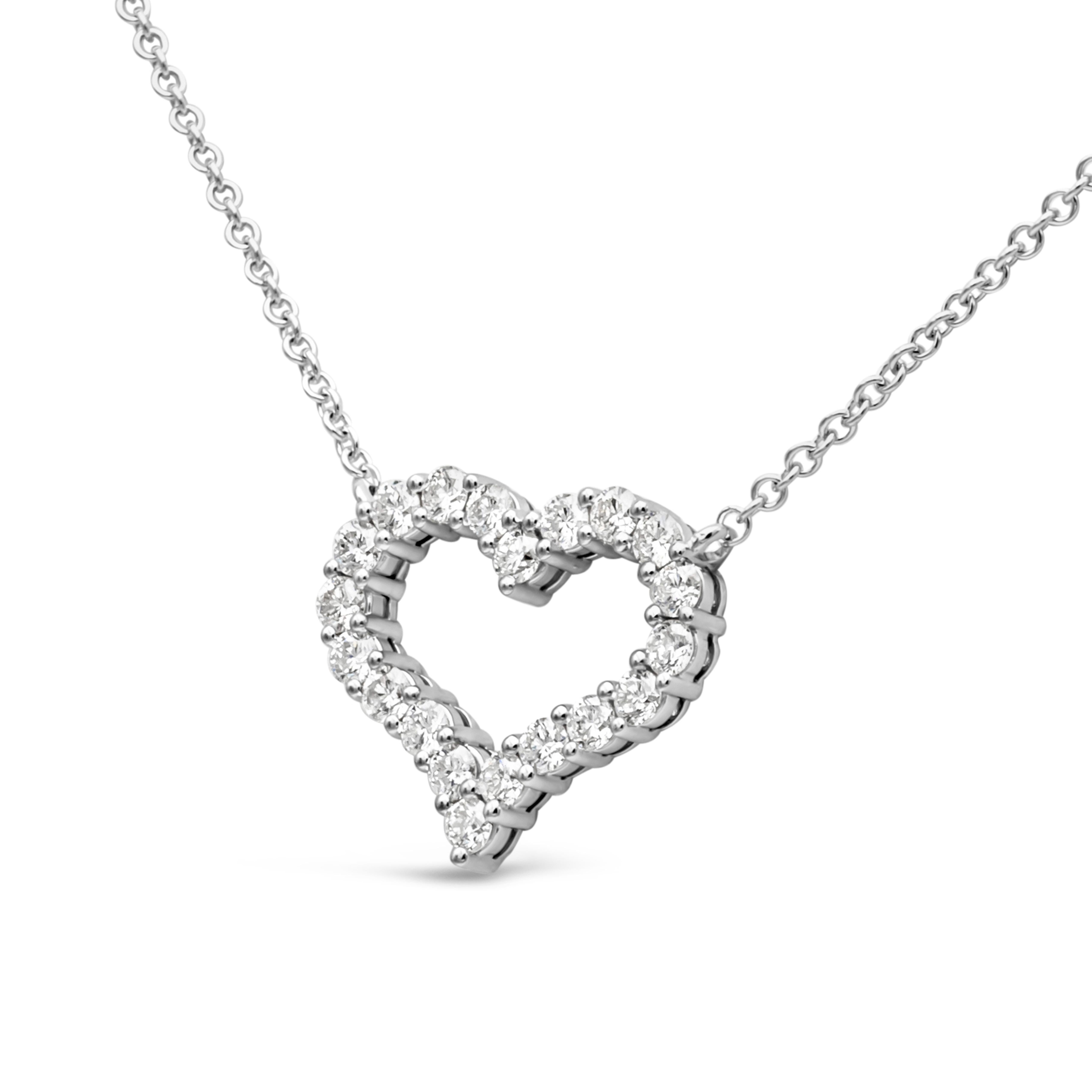 Round Cut 1.12 Carats Total Brilliant Round Diamonds Open-Work Heart Pendant Necklace For Sale