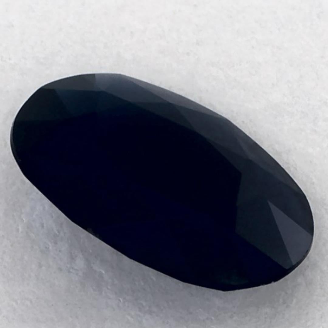 1.12 carati di zaffiro blu ovale sfuso in vendita 1