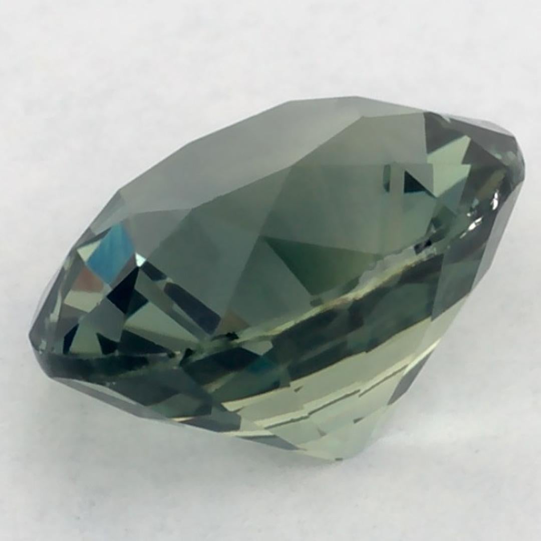 1.12 Ct Green Sapphire Oval Loose Gemstone (Saphir vert ovale en vrac) en vente 3