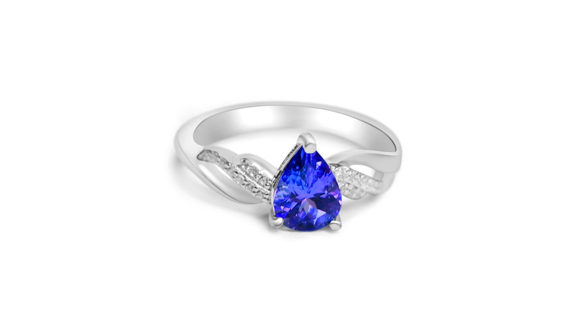 Pear Cut 1.12 Ct Tanzanite Ring 925 Sterling Silver Rhodium Plated Bridal Rings For Sale