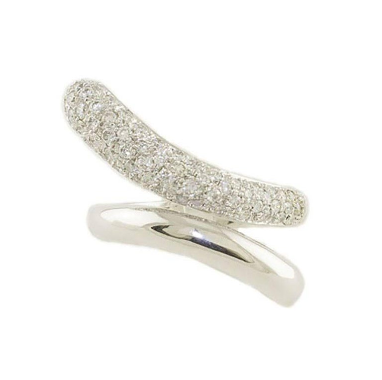 White Diamonds White Gold Ring For Sale at 1stdibs