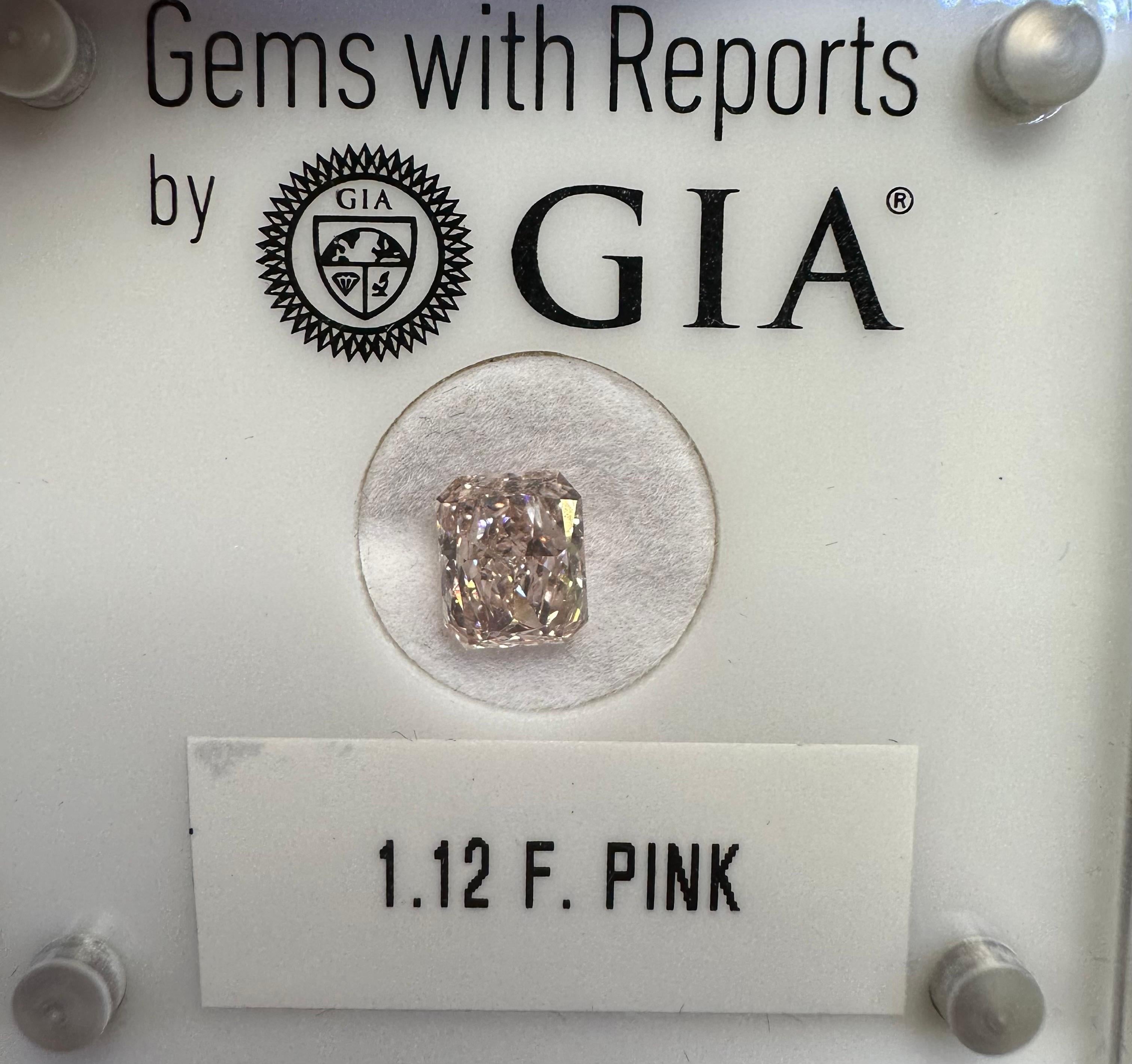 Emerald Cut 1.12 Fancy Pink diamond GIA certified Beautiful sparkle! For Sale