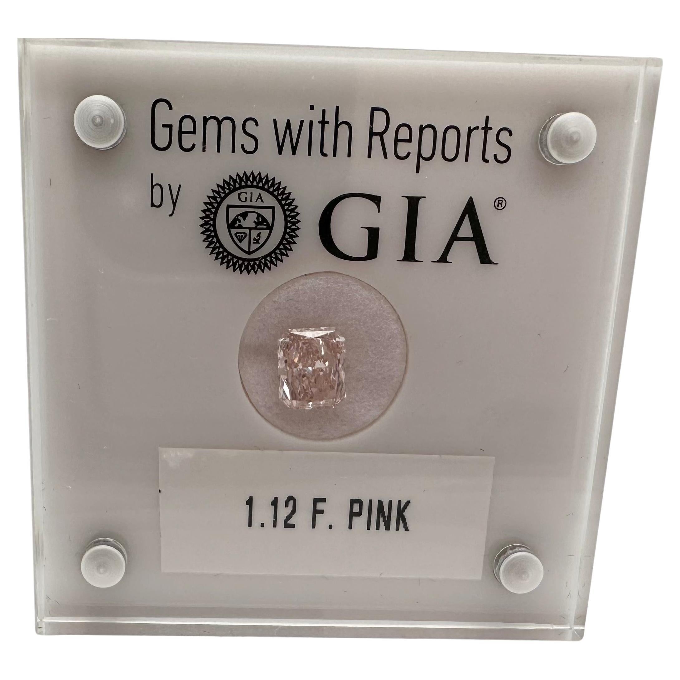 1.12 Fancy Pink diamond GIA certified Beautiful sparkle! For Sale