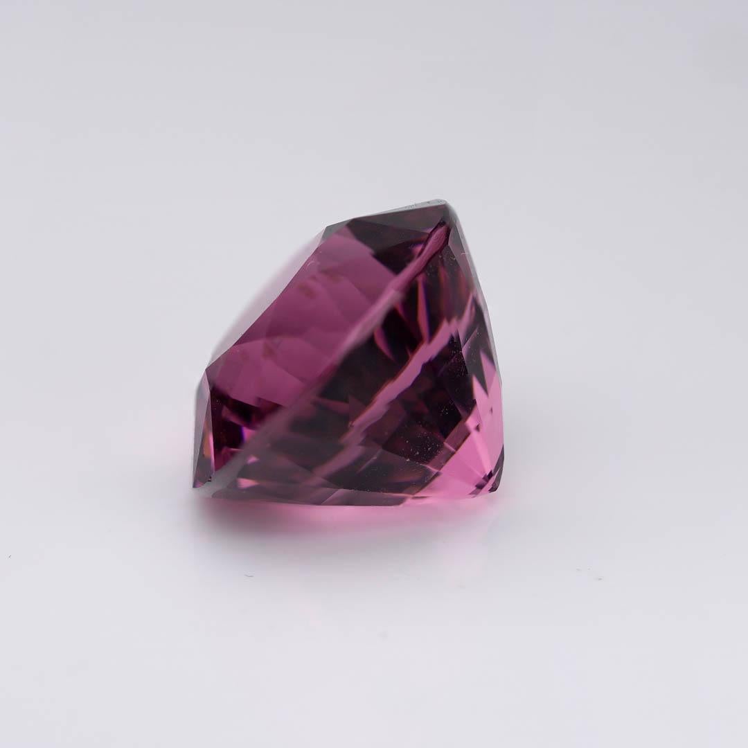 11.20 Carat Brilliant Cut Rubellite en Nuevo estado para la venta en New York, NY