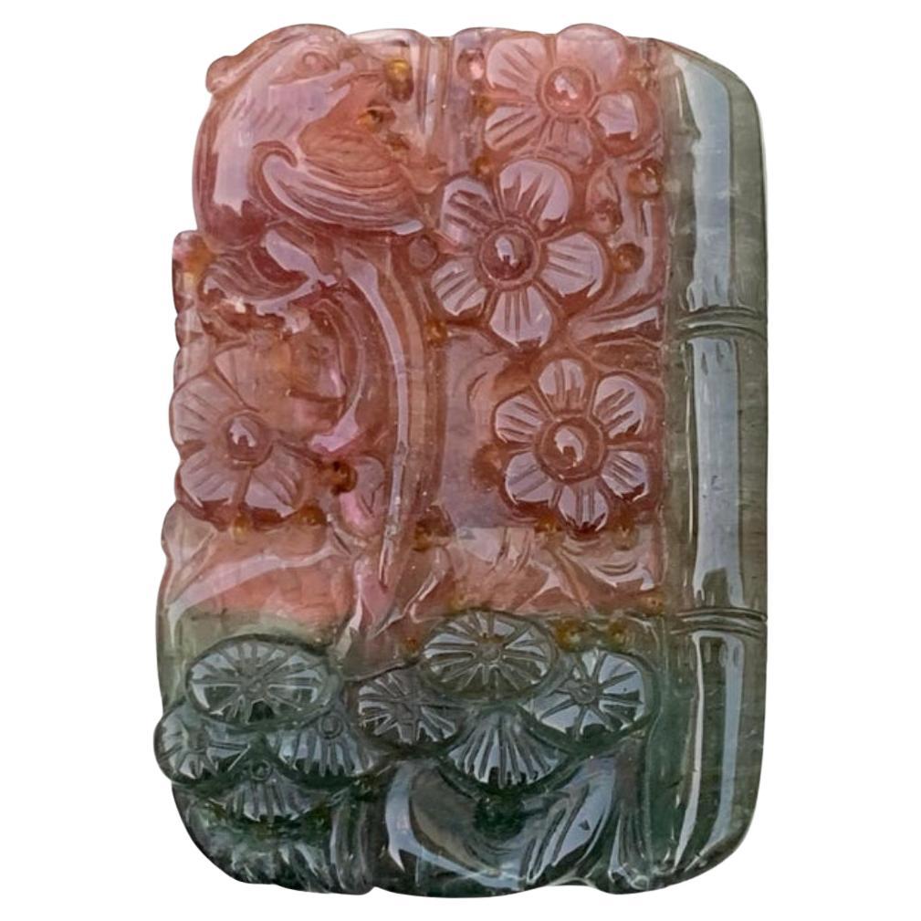 112,05 carati di tormalina naturale bicolore, intaglio trapanato dal Madagascar, Africa