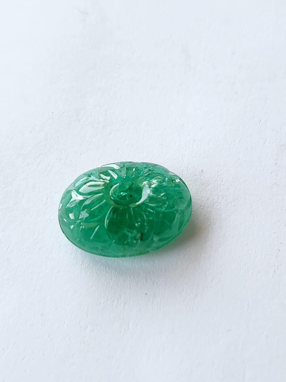 Art déco 11.21 Carat Exclusive Natural Emerald Carving Oval Cut Loose Gemstone (pierre précieuse en vrac de taille ovale) en vente