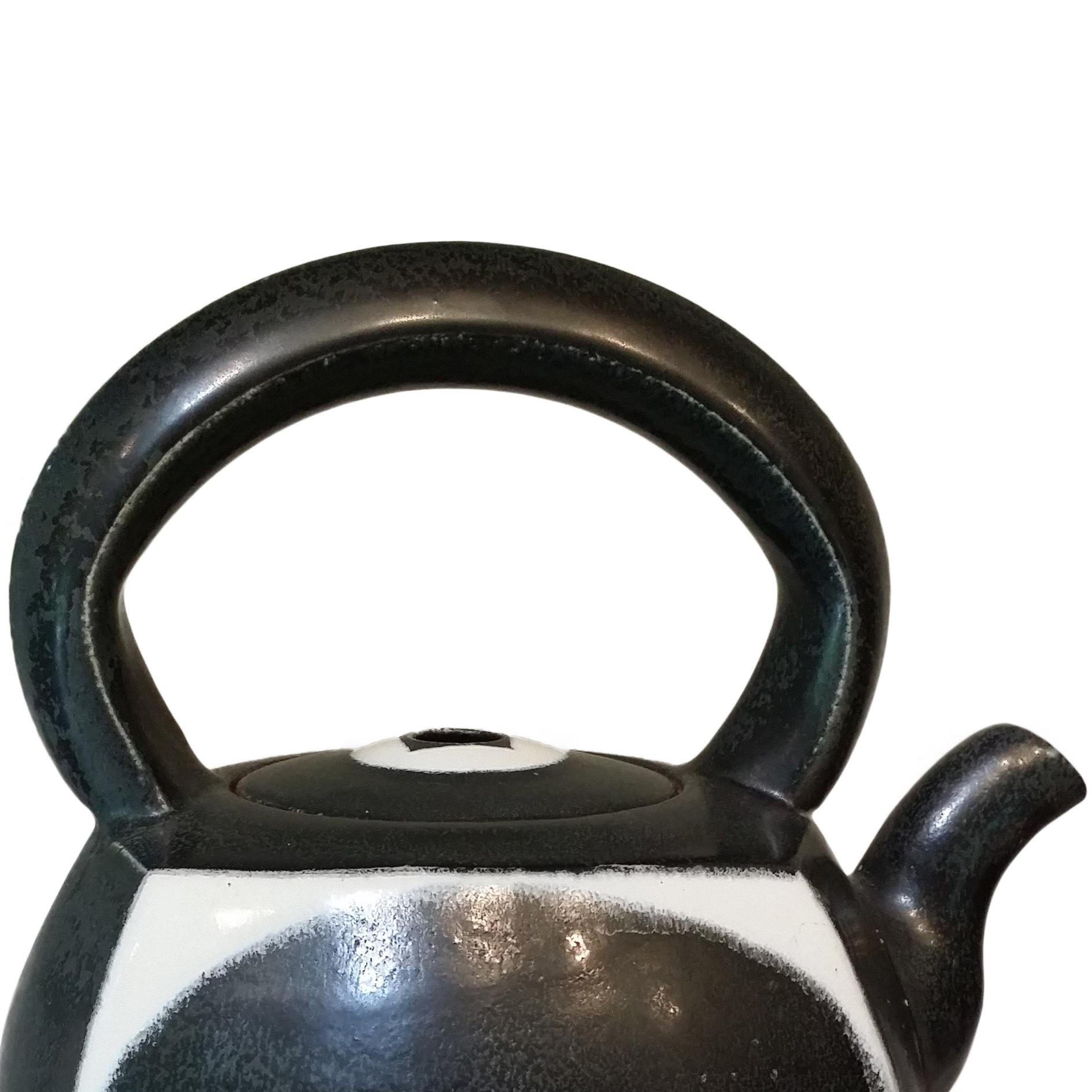 Teapot - Contemporary Art by Chris Staley