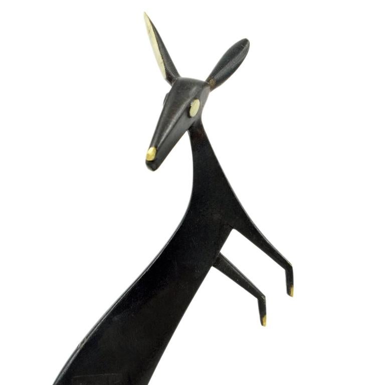 Kangaroo - Brass, Vienna, Art Deco, Animal, Sculpture, Mid 20th Century For Sale 2