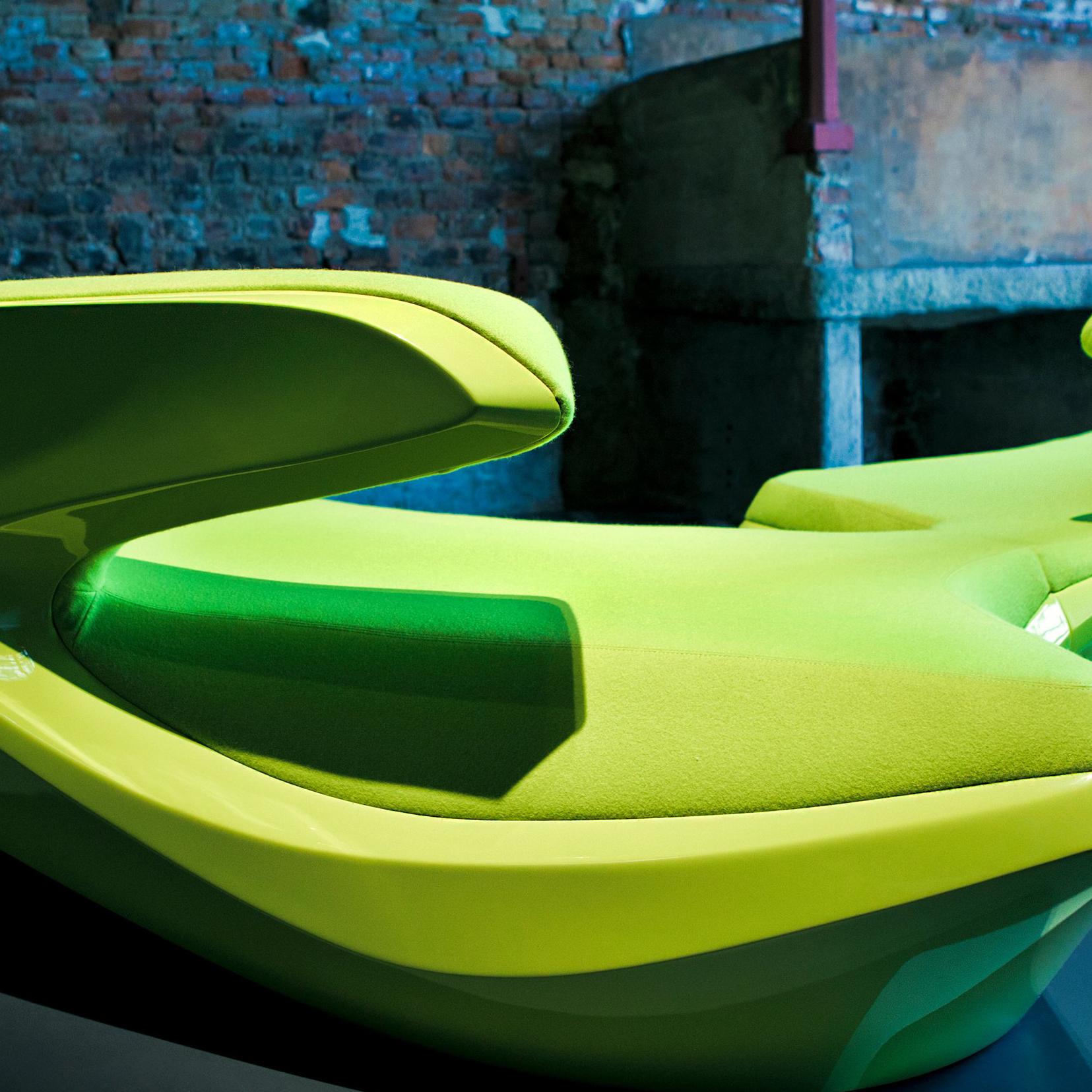 Zaha Hadid - Zephyr Sofa For Sale at 1stDibs