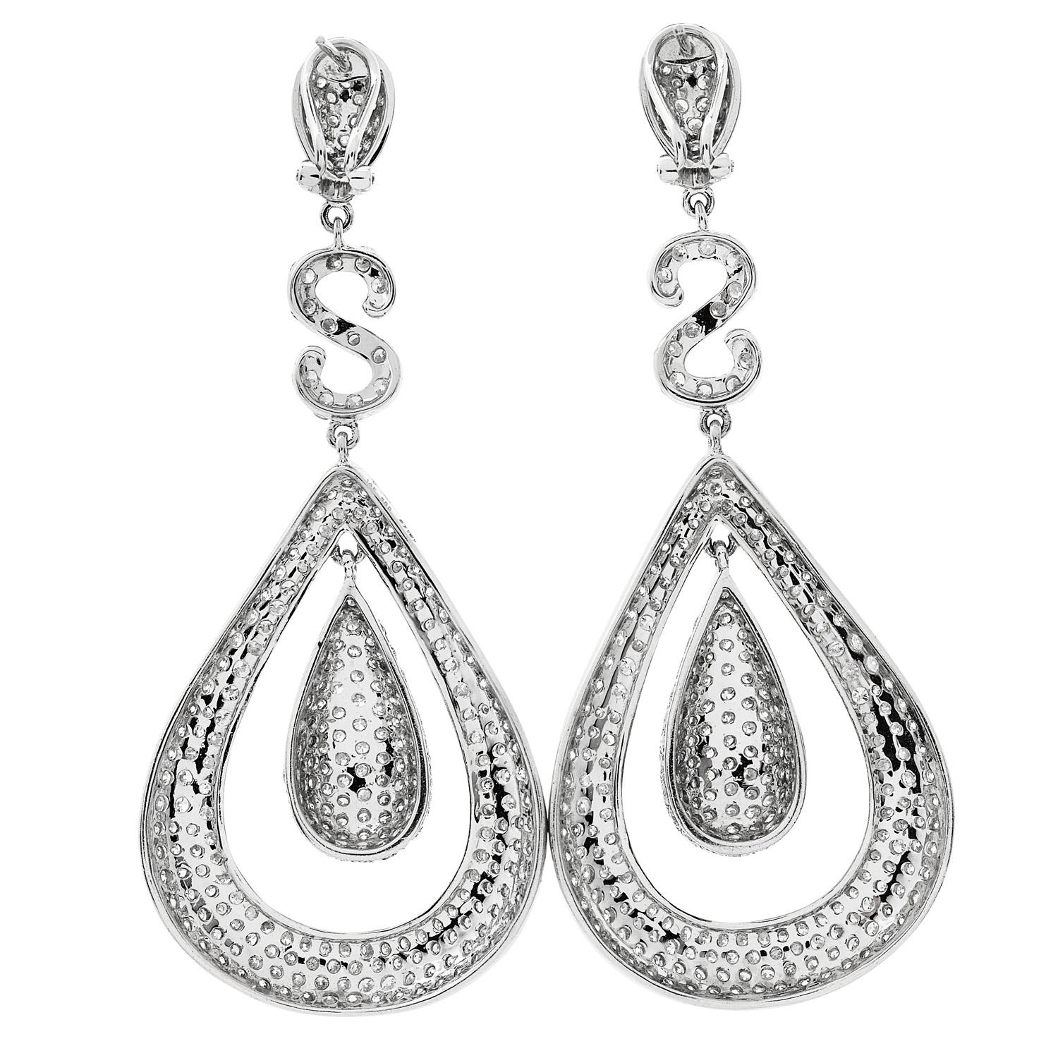 Women's 11.22 Carats Diamond Gold Floral Large Drop Earrings For Sale