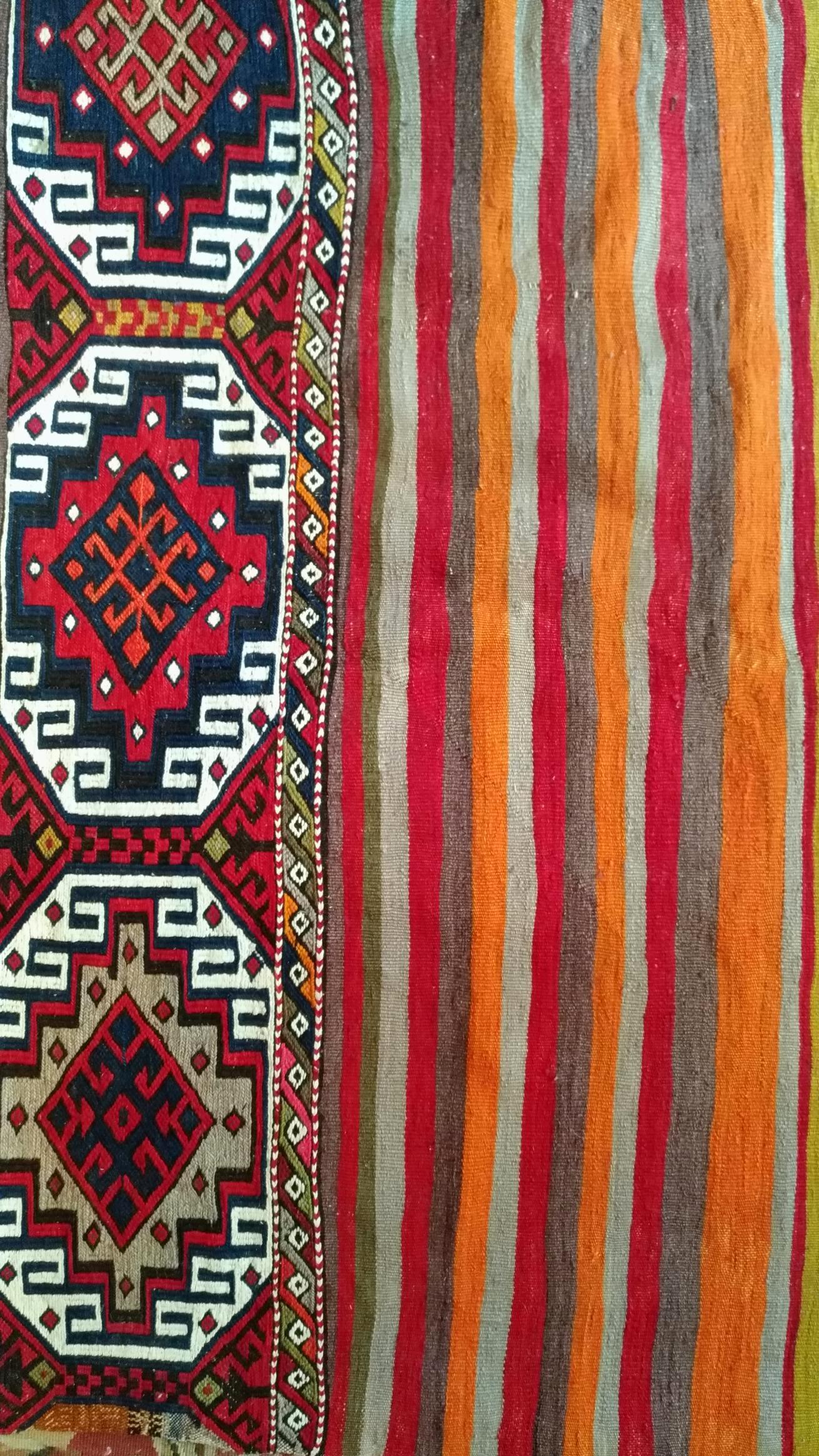 1122, Turkish Kilim Chuval In Excellent Condition For Sale In Paris, FR