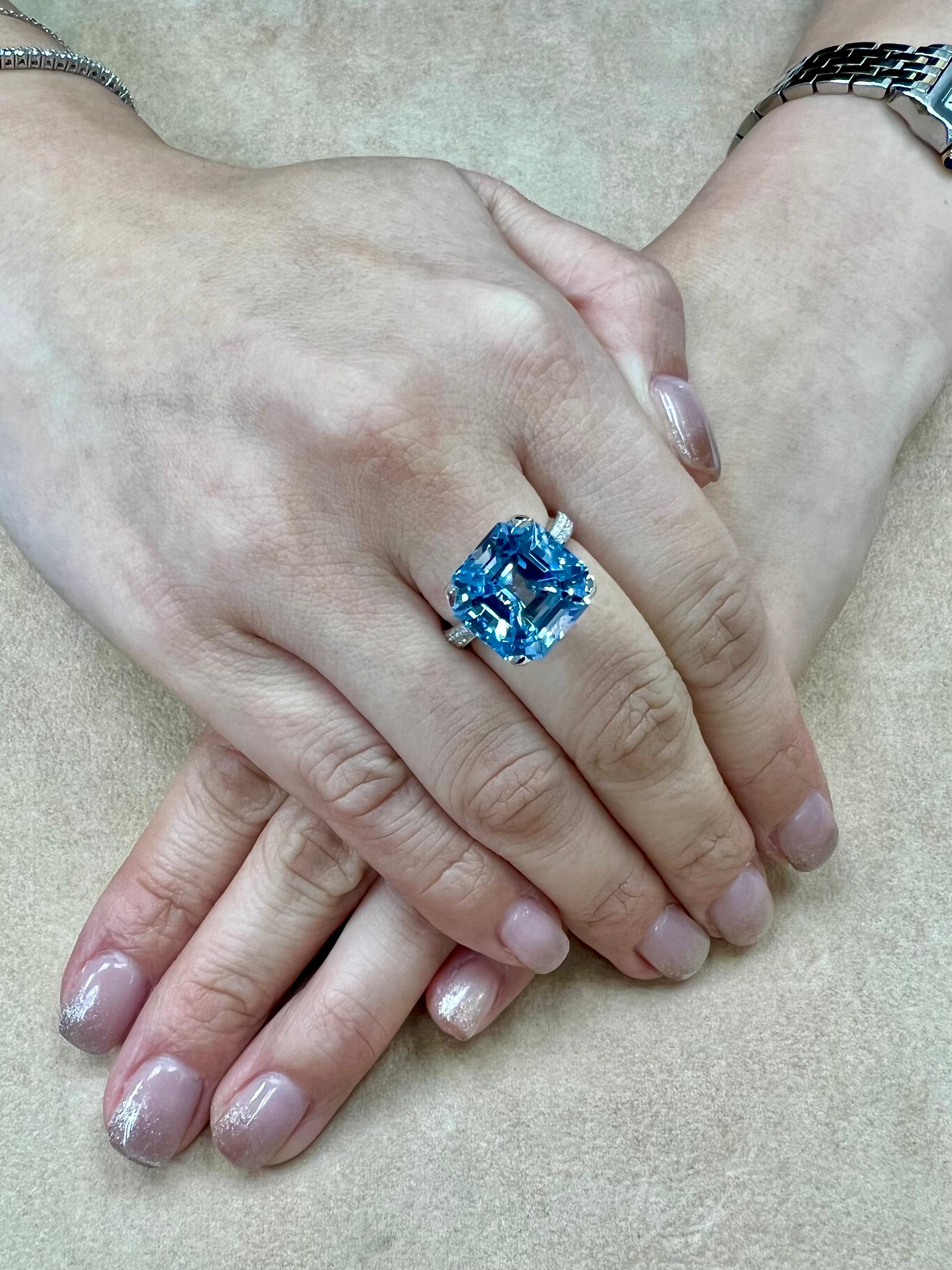 Check out the HD video! Certified natural aquamarine (Beryl) This is a super special piece in material and design. There are many excellent qualities to this piece of fine jewelry! First the Asscher cut Aquamarine has the very desirable Santa Maria