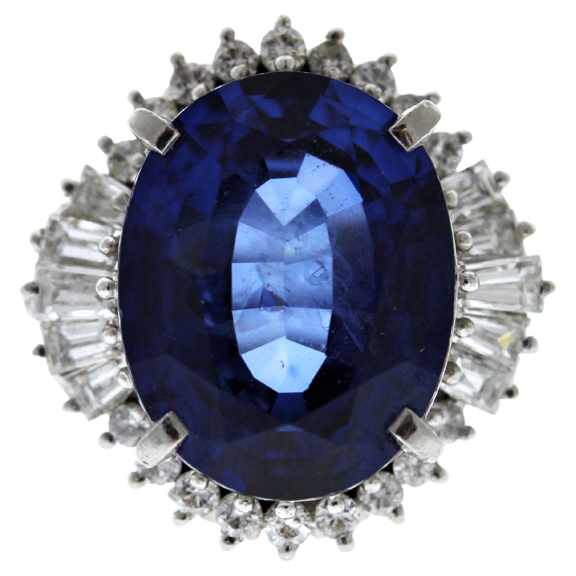 11.24ct Blue Sapphire and 1.04ctw Diamond Ring in Platinum For Sale
