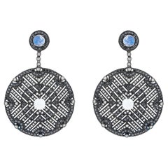 Pendants d'oreilles en diamant, diamant noir et pierre de lune de 11,25 carats
