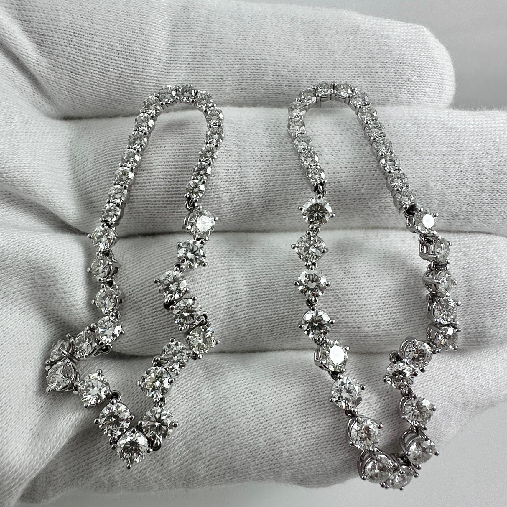 11,25 Karat Diamant-Tropfenohrringe aus 18 Karat Weißgold Damen im Angebot