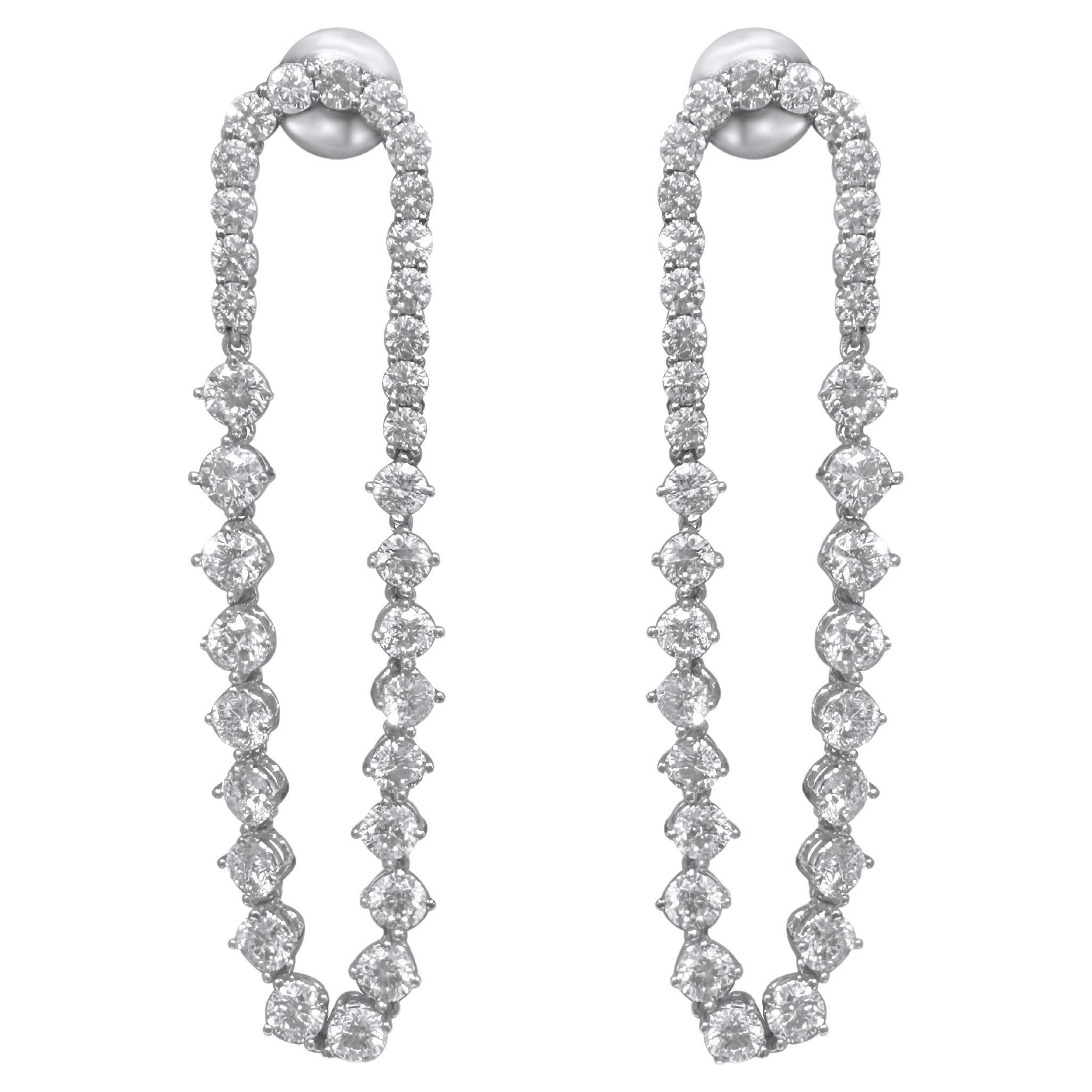 11,25 Karat Diamant-Tropfenohrringe aus 18 Karat Weißgold im Angebot