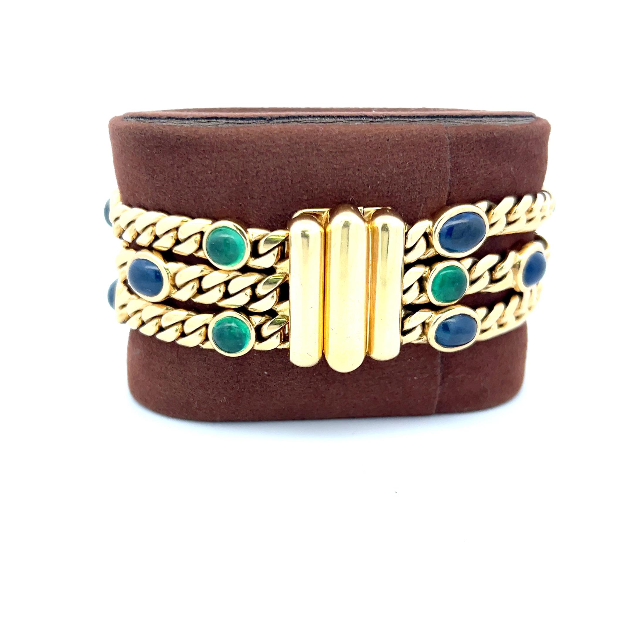 Taglio ovale Zaffiro da 11,25 carati Smeraldo da 10,00 carati Bracciale A Link in oro giallo 18 carati in vendita