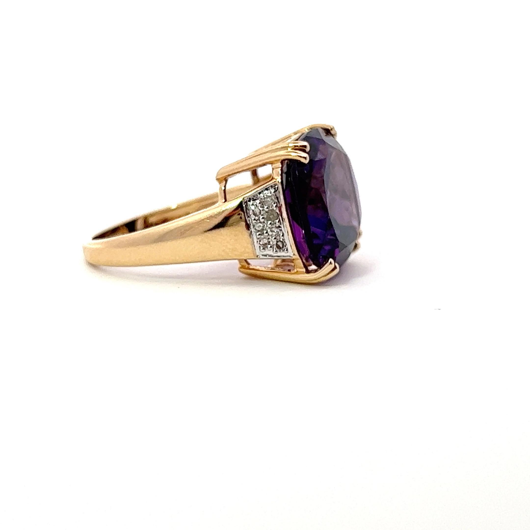 11.25ct Natural Amethyst & Diamond Ring 14kt Yellow Gold For Sale 2
