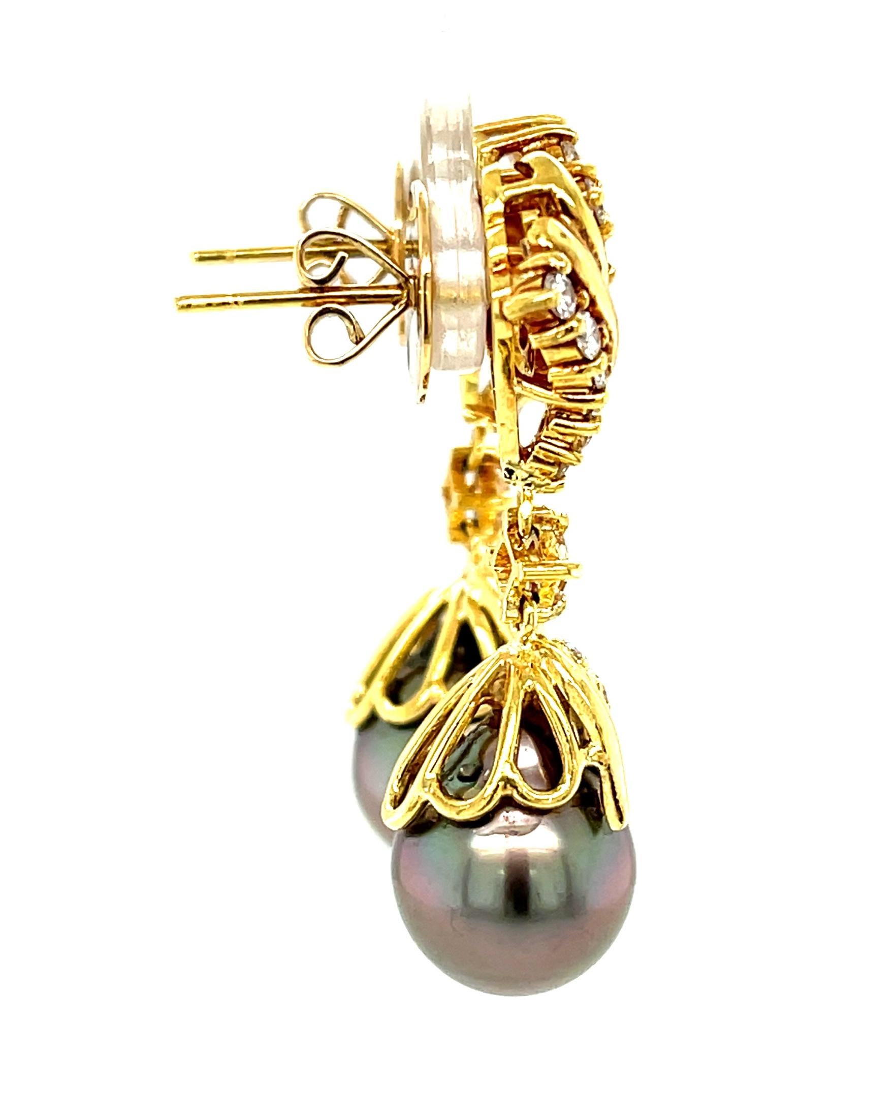 Women's  11.25mm South Sea Pearl and Diamond Dangle Earrings in 18k Yellow Gold 