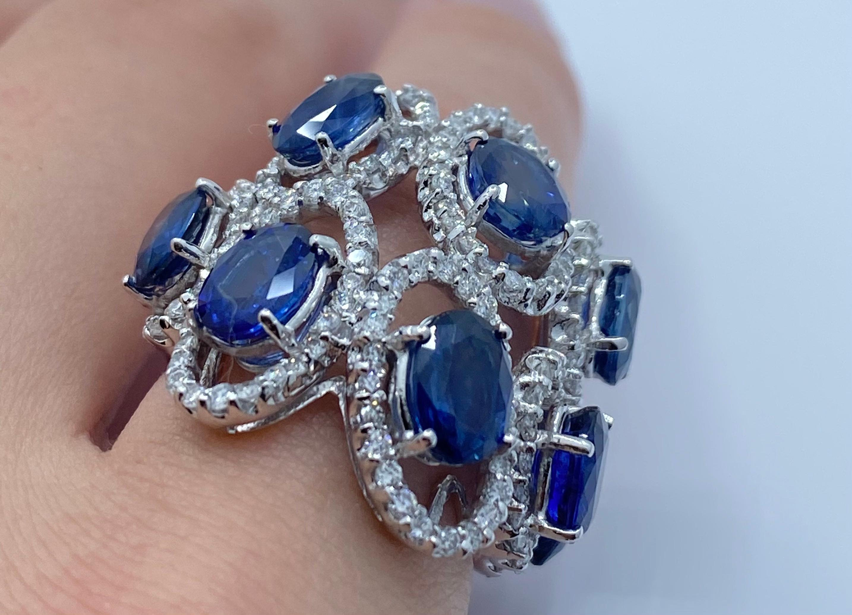 11.26 Carat Natural Blue Sapphire and Diamond White Gold Cocktail Ring In Excellent Condition In Tustin, CA