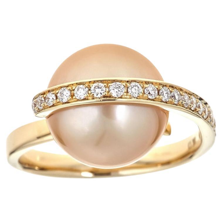 11.27 carat South Sea Pearl With Diamond accents 18K Yellow Gold Ring. For Sale