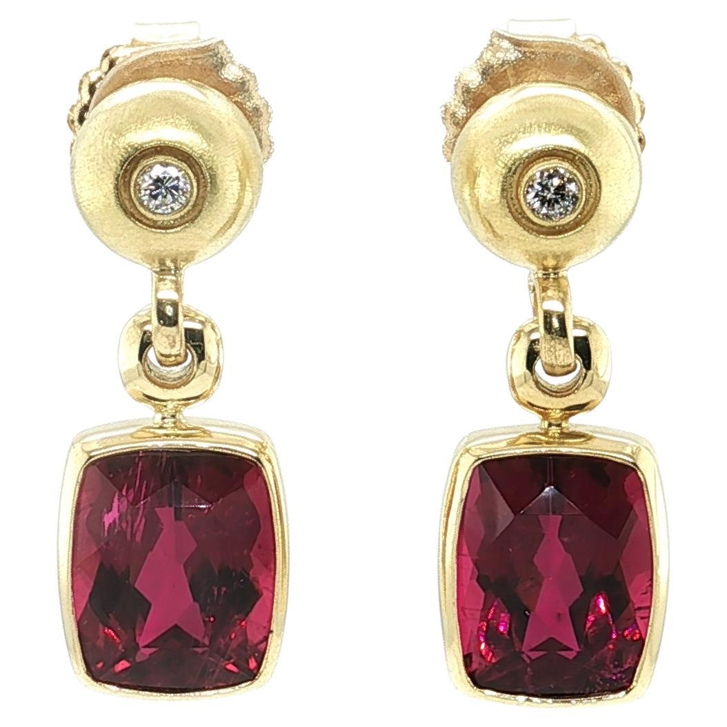 11.28 Carat Total Cushion Rubellite Tourmaline and Diamond Drop Earrings im Angebot