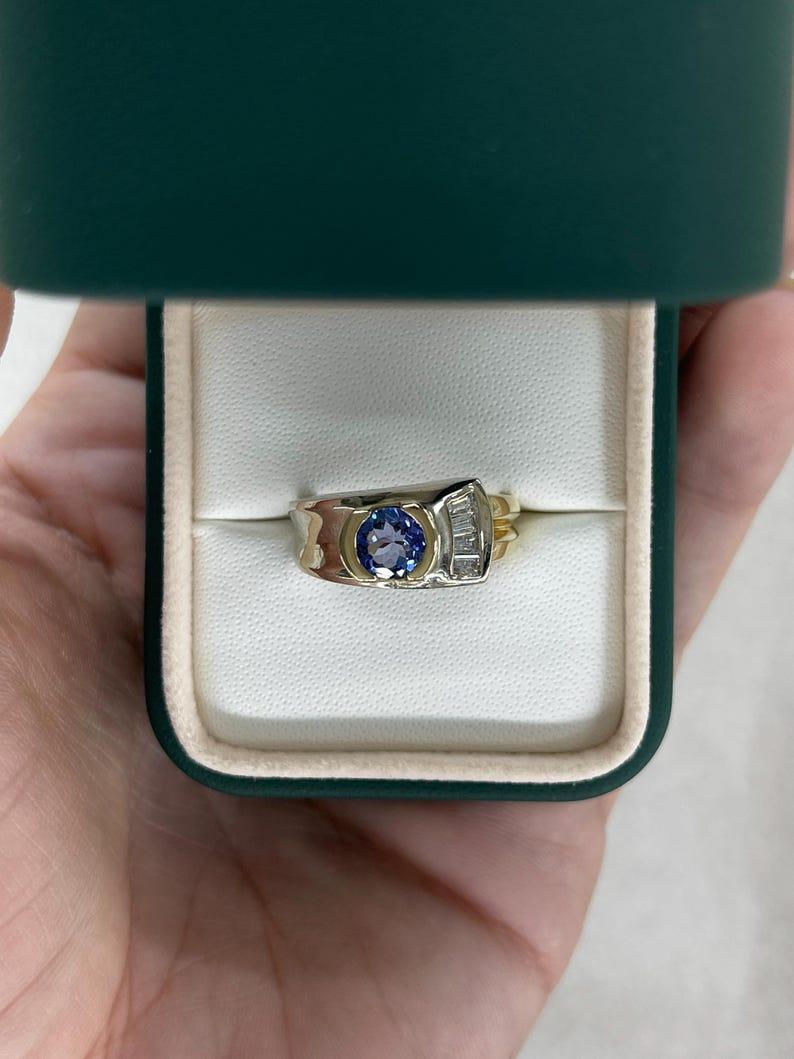 1.12ct 14K Tanzanite & Diamond Geometric Two-Toned Gold Ring Round Cut 585 For Sale 2