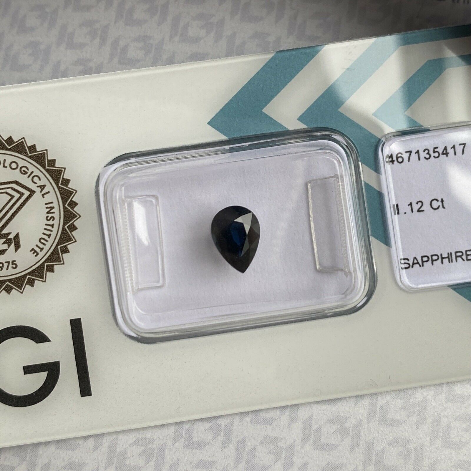 1,12 Karat tiefblauer Saphir in Birnenform im Tropfenschliff, IGI zertifiziert, loser, seltener Edelstein