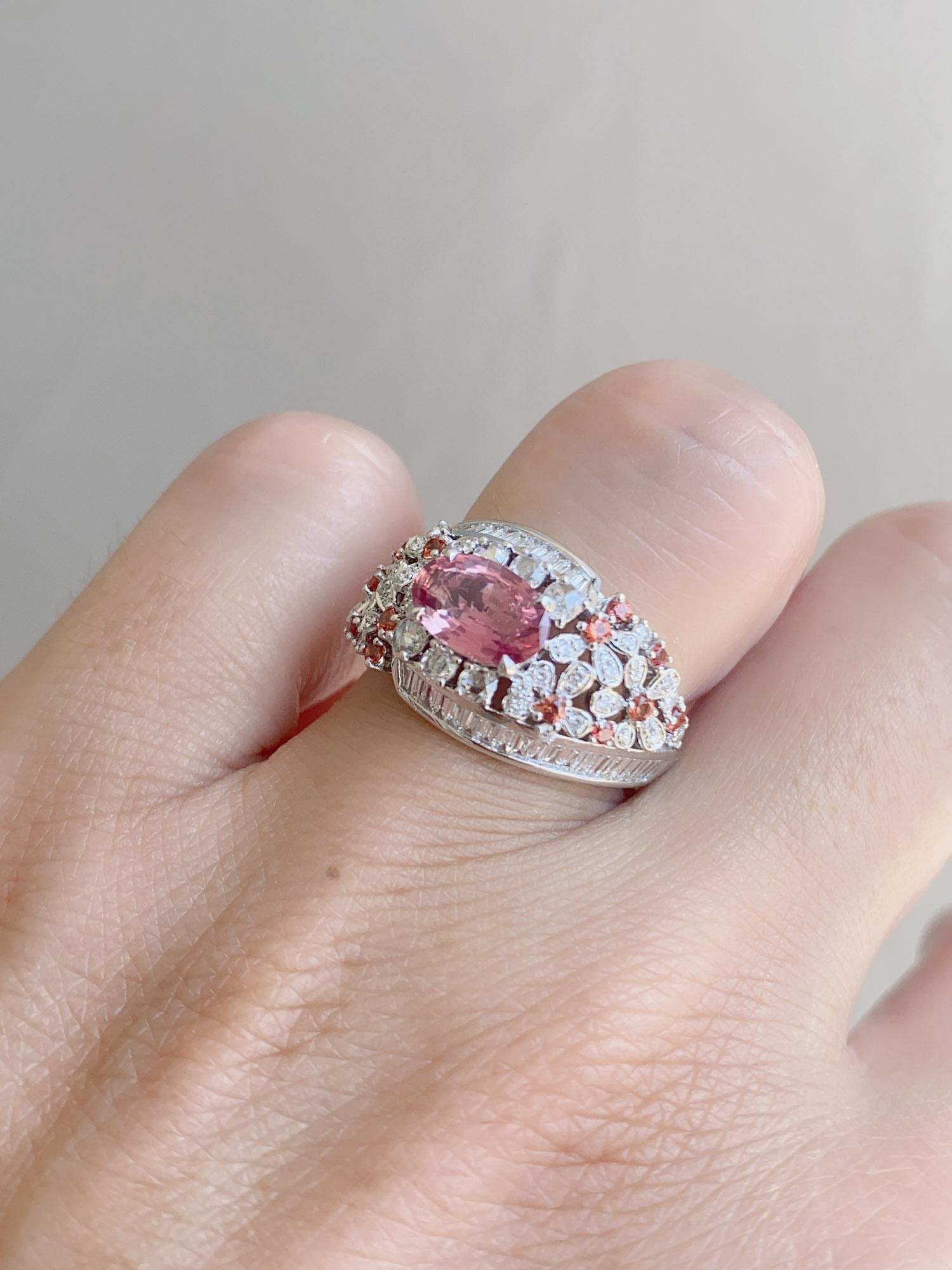 1.12ct Natural Padparadscha Sapphire Diamond Cluster Ring 18K White Gold R6616 For Sale 2