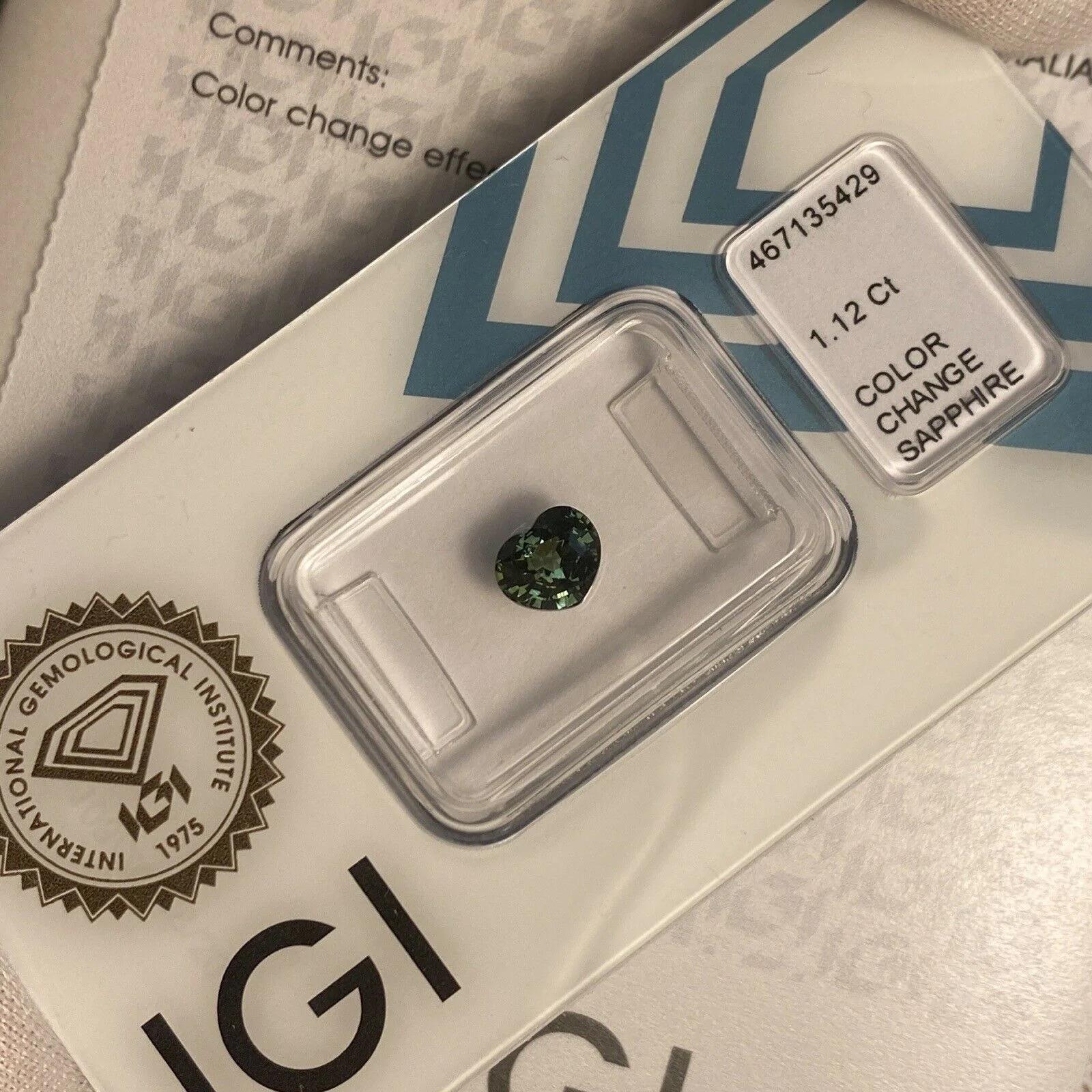 1.12ct Unerhitzter Farbwechsel Saphir Grün Blau IGI Zertifiziert Herz Australisch

Seltener unbehandelter australischer Farbwechsel-Saphir Edelstein. 
1.12 Karat unerhitzter Saphir mit einem seltenen Farbwechsel-Effekt. Die Farbe ändert sich je nach
