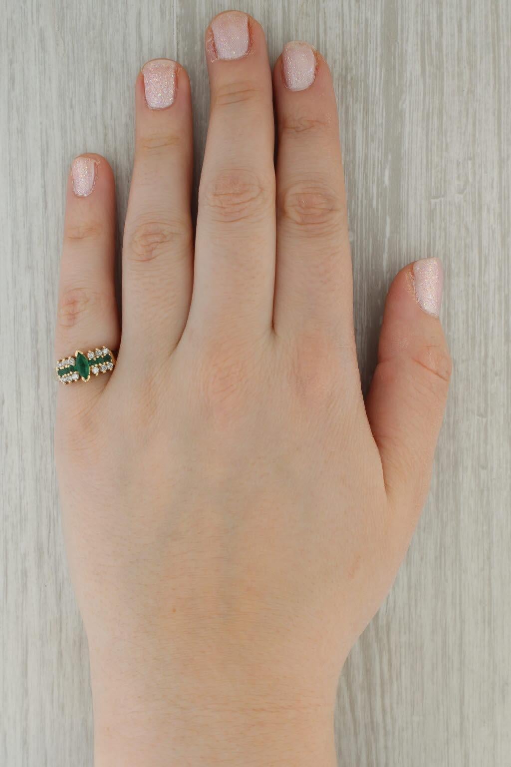 1,12 Karat Smaragd-Diamant-Ring 14k Gelbgold Größe 6,5 gestufte Pyramide im Angebot 3
