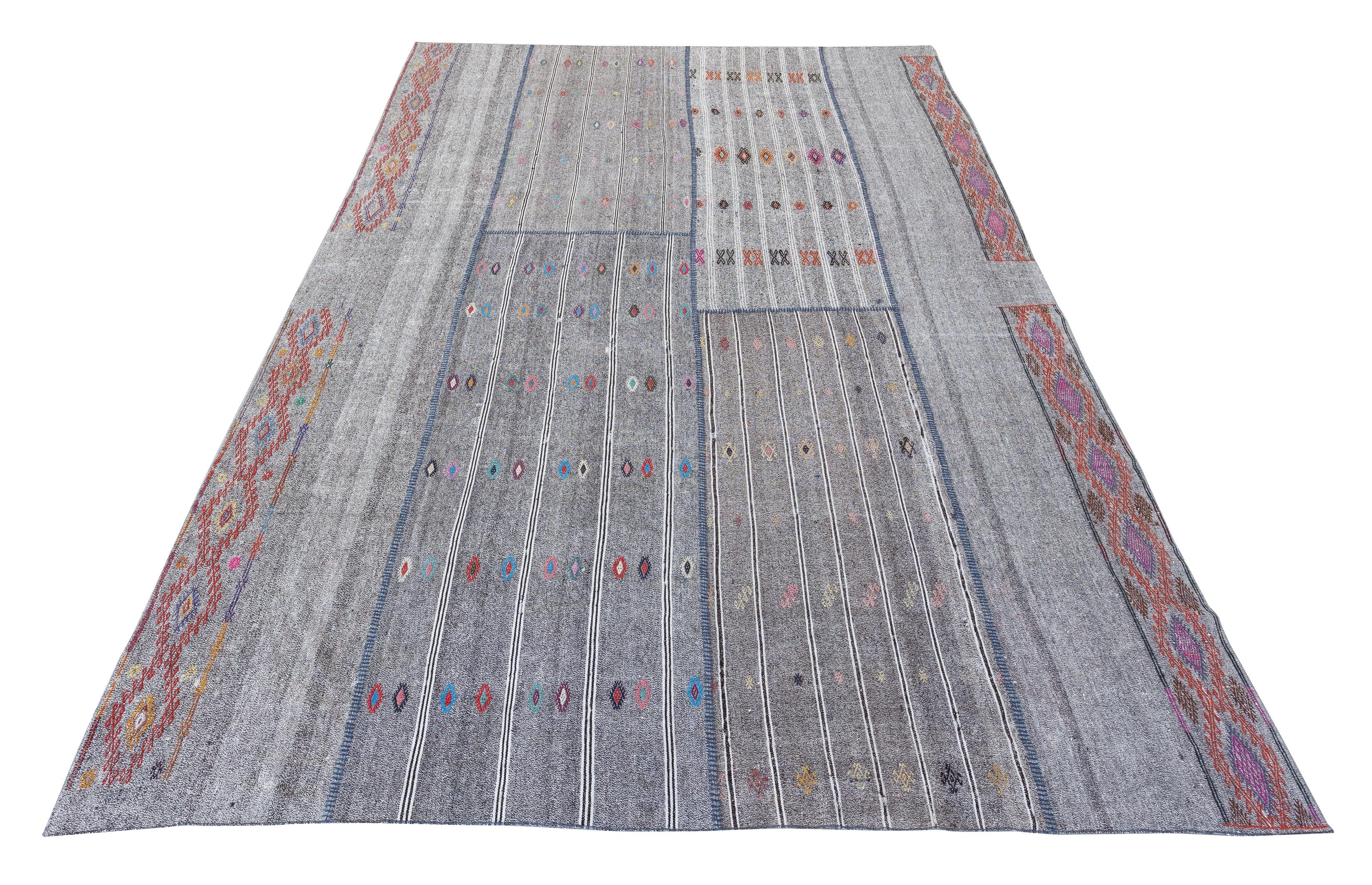 11.2x15.6 Ft Vintage Türkischer Kelim. Grauer Teppich aus Baumwolle und Ziegenhaar. Teppich in Übergröße im Angebot 2