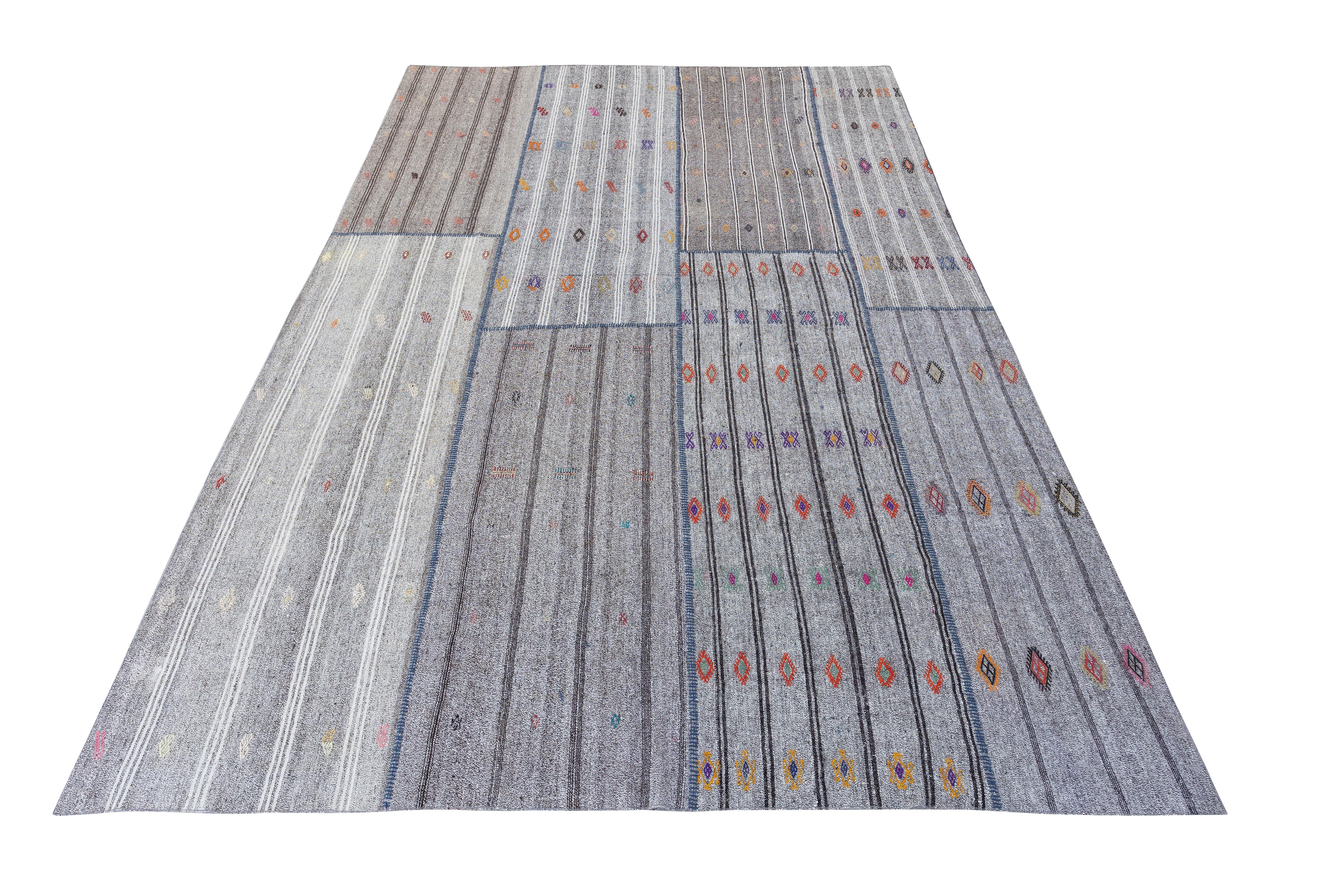 11.2x16.3 Ft Vintage Gray Kilim. Einstellbare handgewebte Teppiche. Teppich in Übergröße (Ende des 20. Jahrhunderts) im Angebot