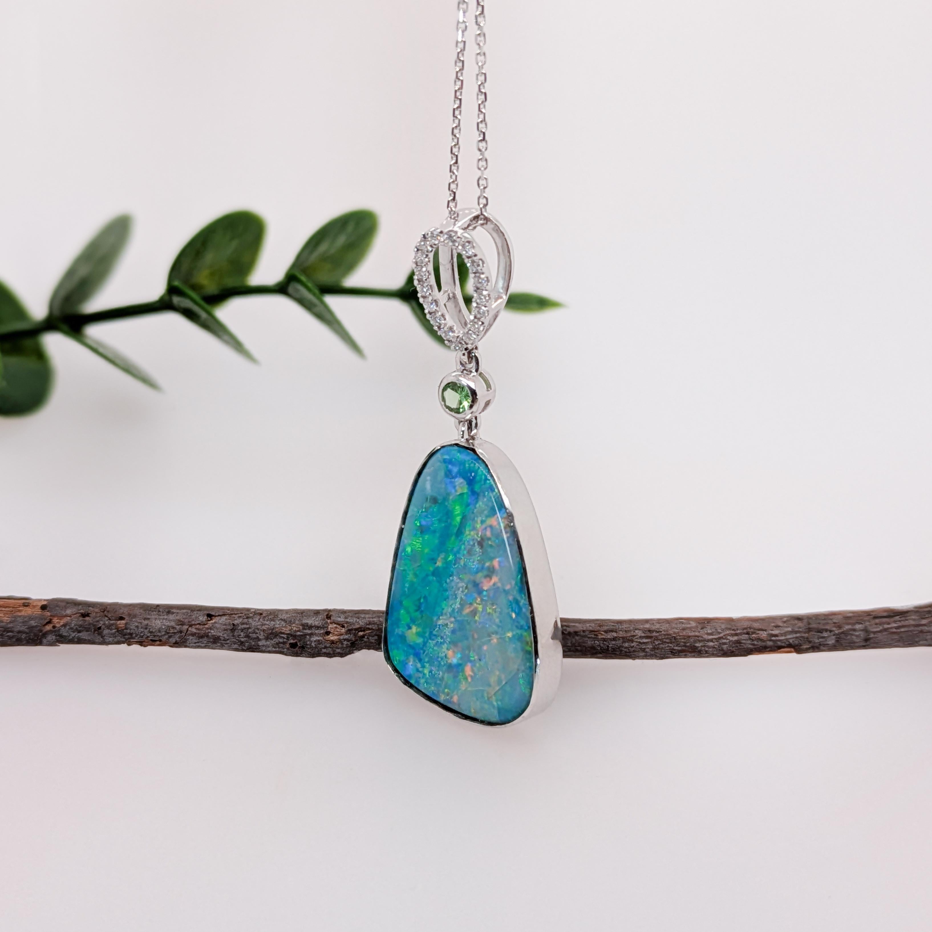 Taglio trillion 11.3 Carat Boulder Opal Pendant w Natural Diamonds In Solid 14K White Gold in vendita