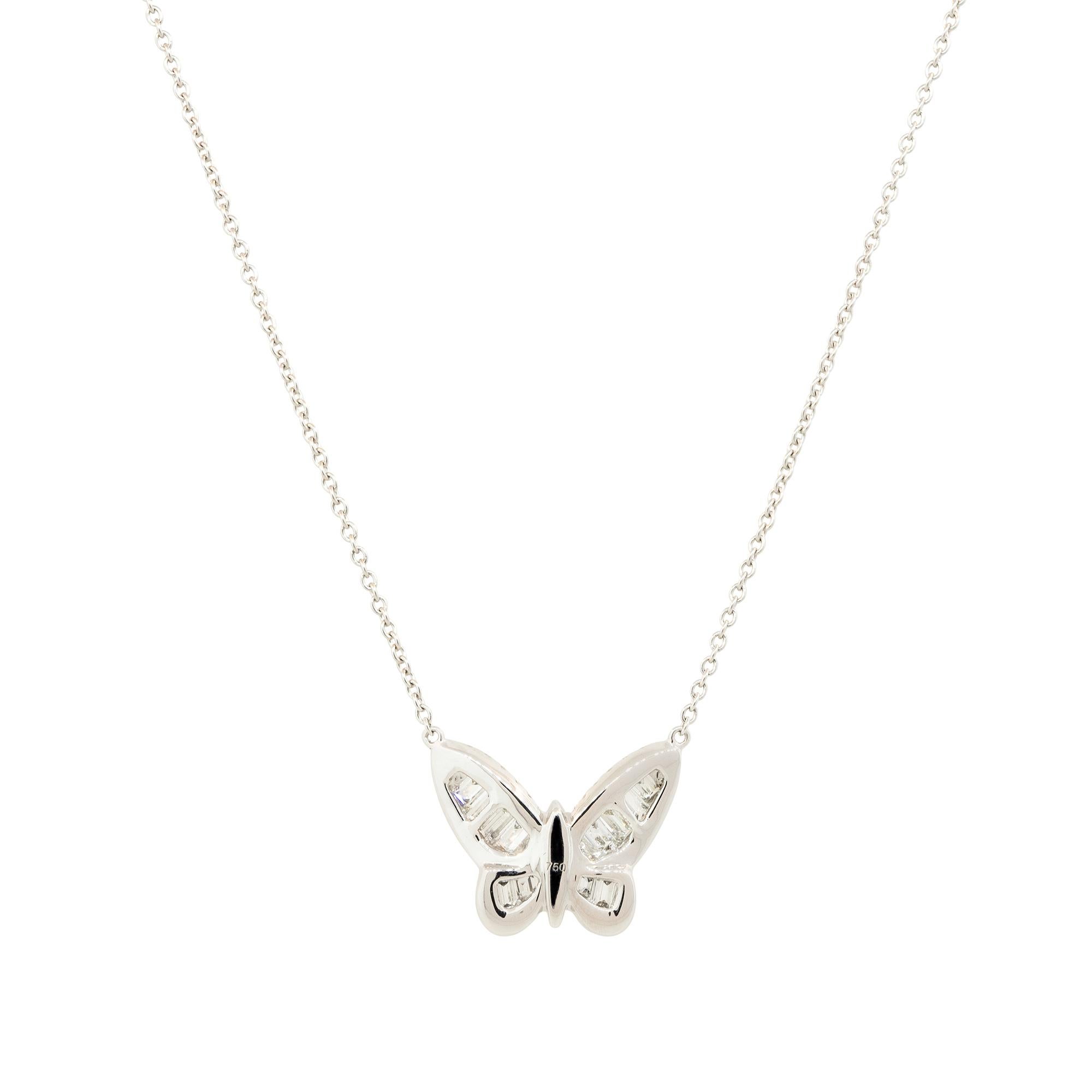 Women's 1.13 Carat Diamond Butterfly Necklace 18 Karat in Stock For Sale