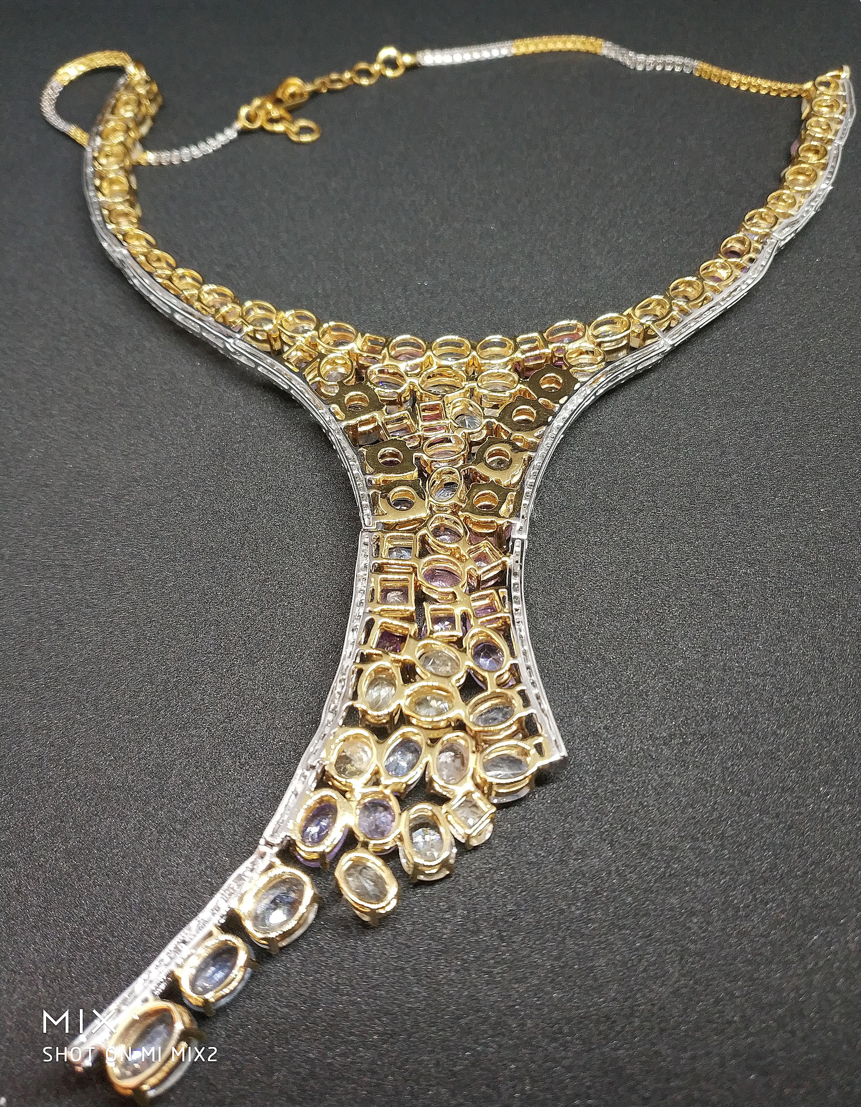 113 Carat Multicolored Sapphire and Diamond Necklace in Hourglass Design For Sale 6