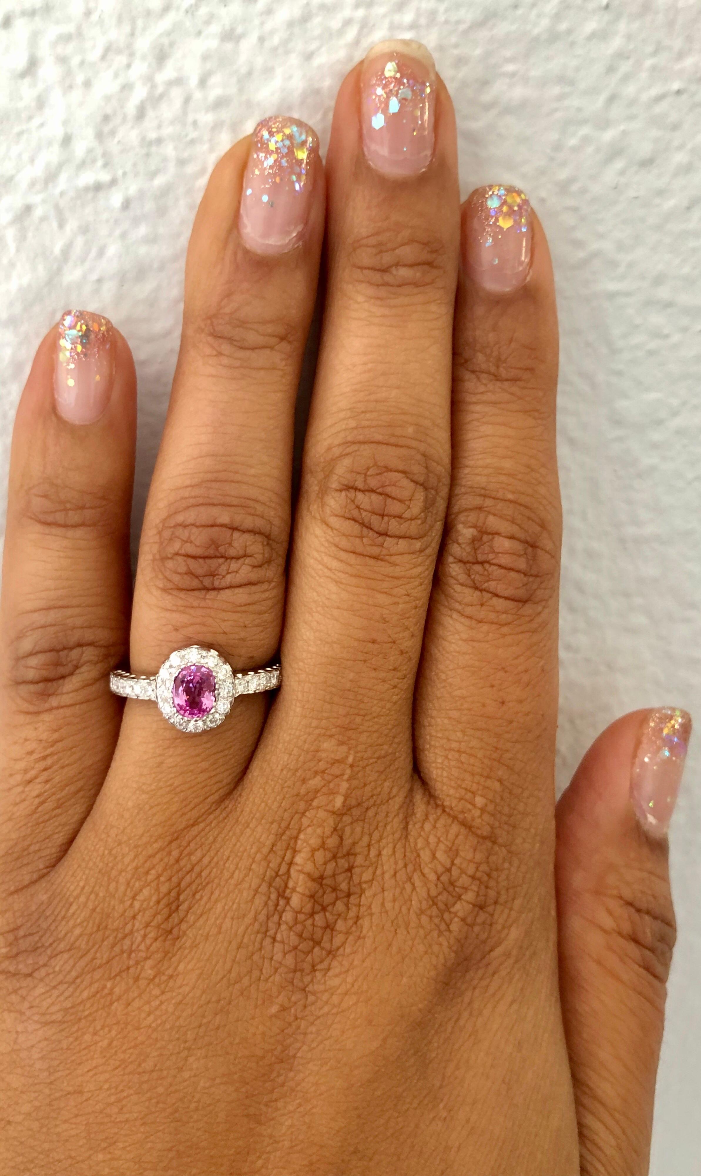 Bague en or blanc 14 carats avec saphir rose de 1,13 carat et diamants Neuf - En vente à Los Angeles, CA