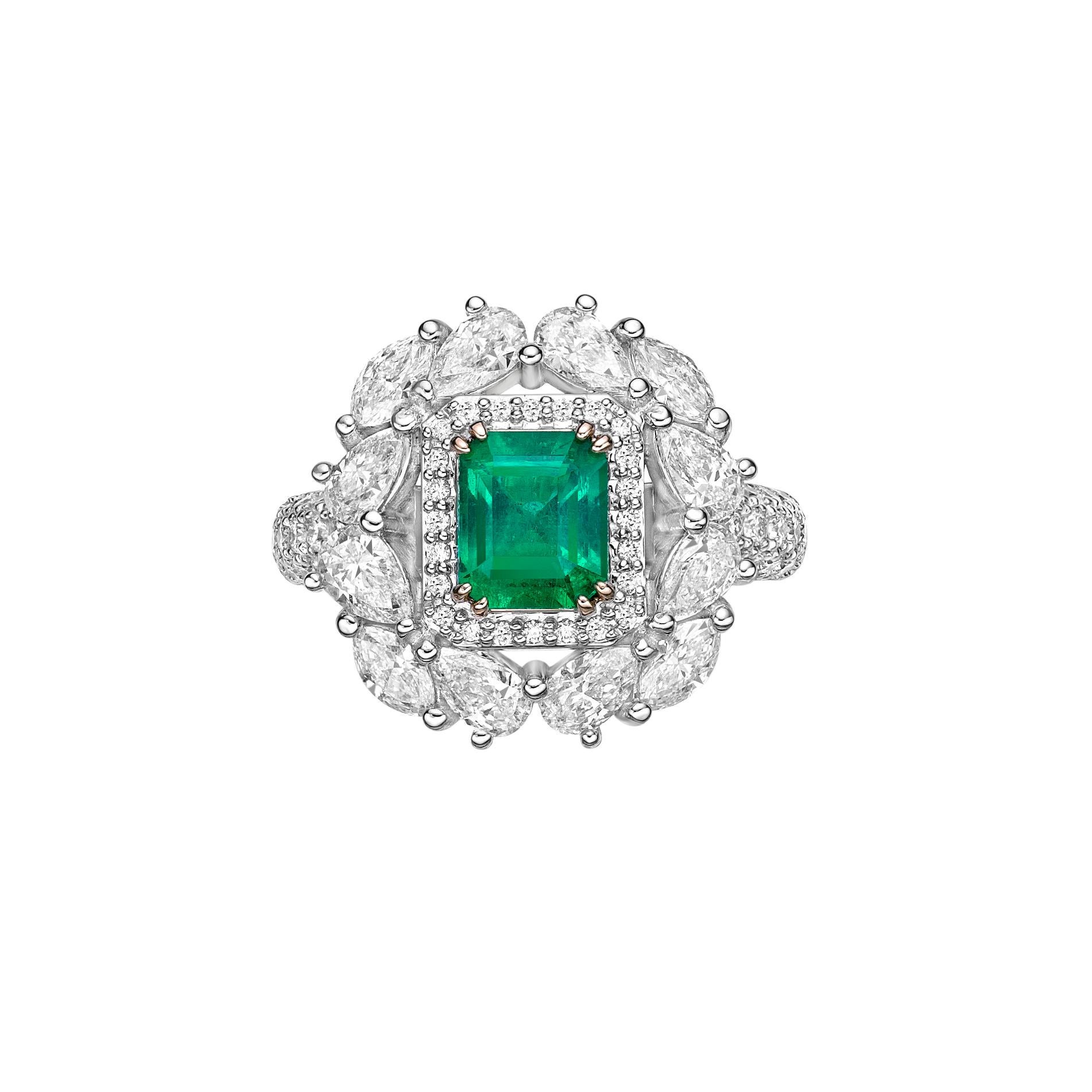 Contemporary 1.13 Carat Sunflower Emerald Bridal Ring in 18KWYG with White Diamond. For Sale