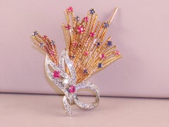 1.13 Carat Vintage Yellow White Gold Diamond Sapphire Ruby Brooch