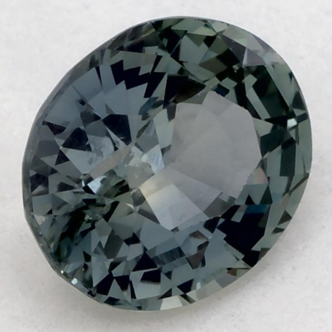Taille ovale 1.13 Ct Green Sapphire Oval Loose Gemstone (Saphir vert ovale en vrac) en vente