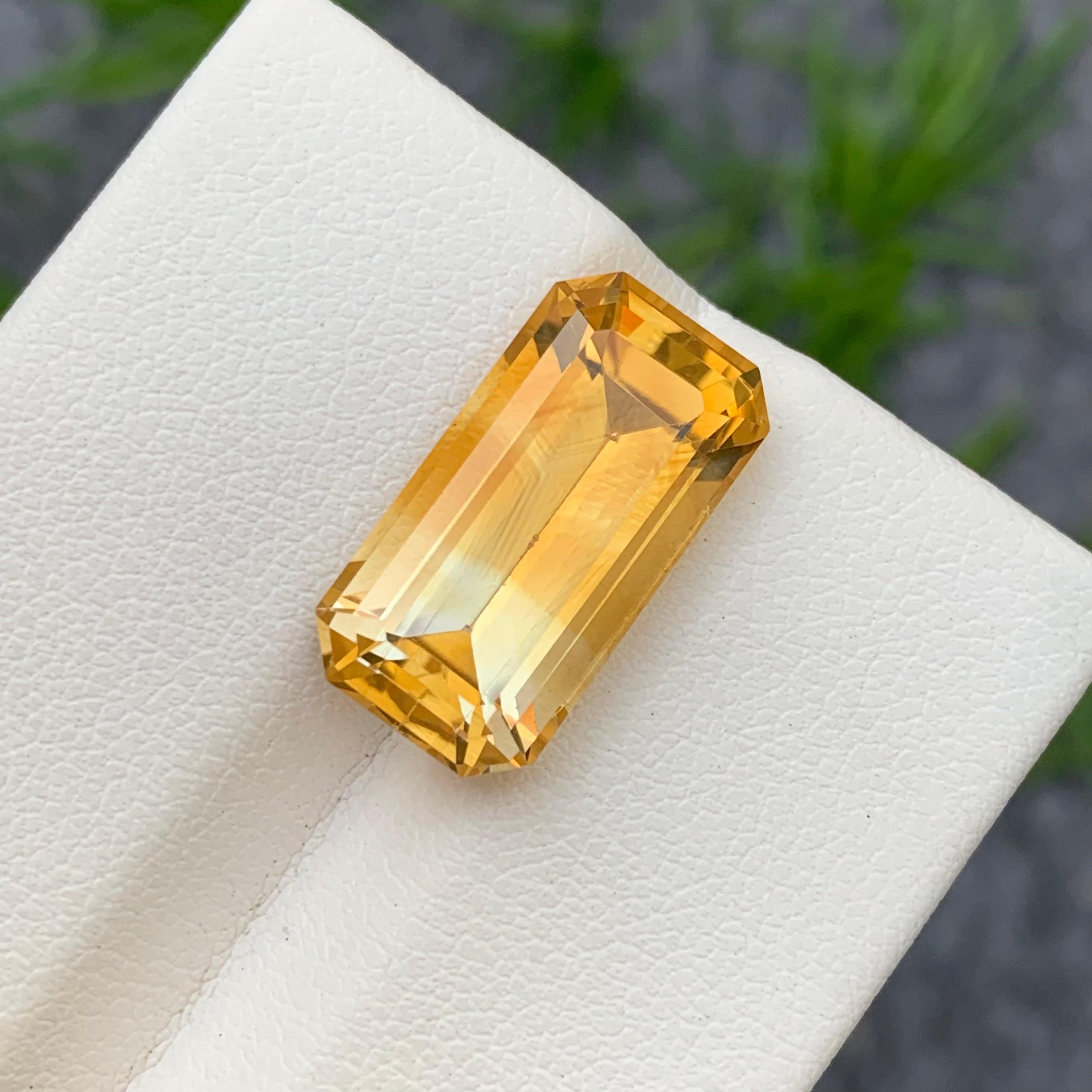 11.30 Carat Natural Loose Bicolor Yellow Citrine Emerald Cut For Pendant Jewelry For Sale 10