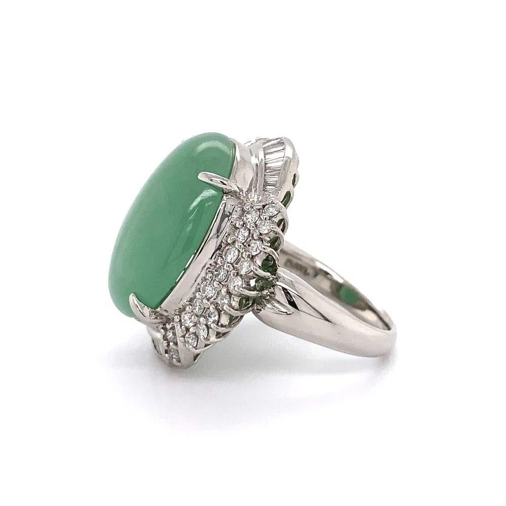 11.30 Carat Oval Jade Jadeite GIA et Diamond Platinum Vintage Statement Ring en vente 1