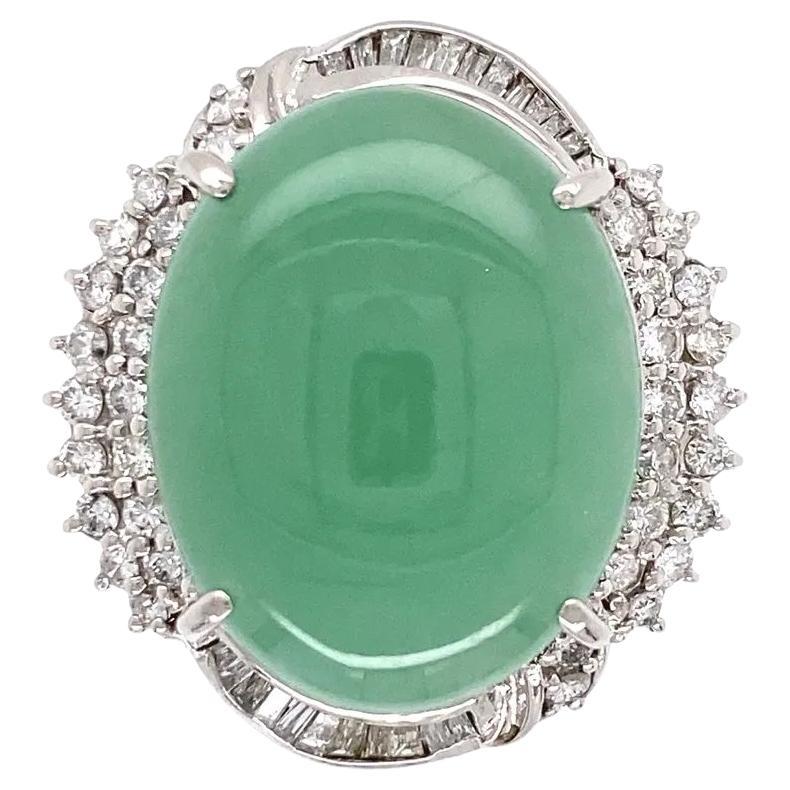 11.30 Carat Oval Jade Jadeite GIA et Diamond Platinum Vintage Statement Ring
