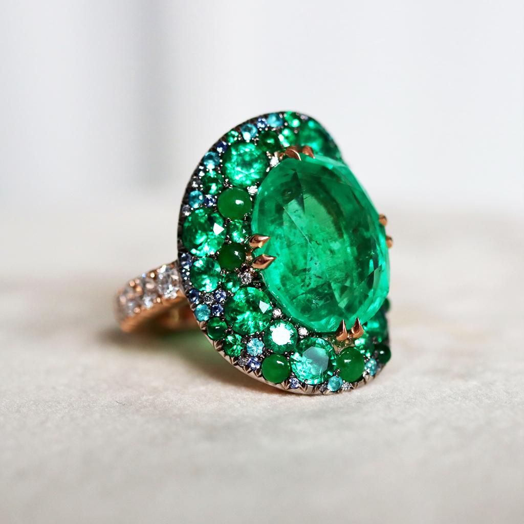 Oval Cut 11.30 Ct. Colombian Emerald Burmese Jadeite Paraiba Tourmaline Blue Diamond Ring