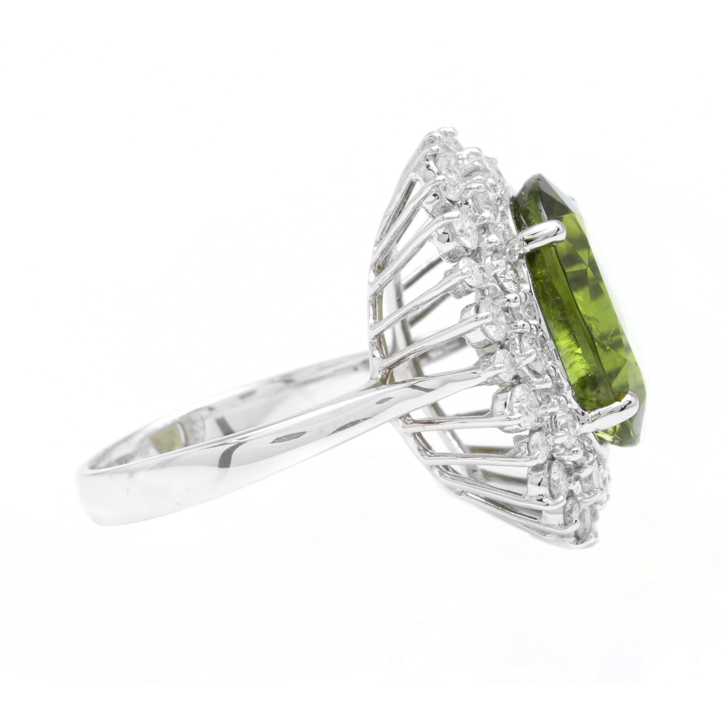Mixed Cut 11.30 Ct Natural Looking Green Tourmaline and Diamond 14 Karat Solid Gold Ring For Sale