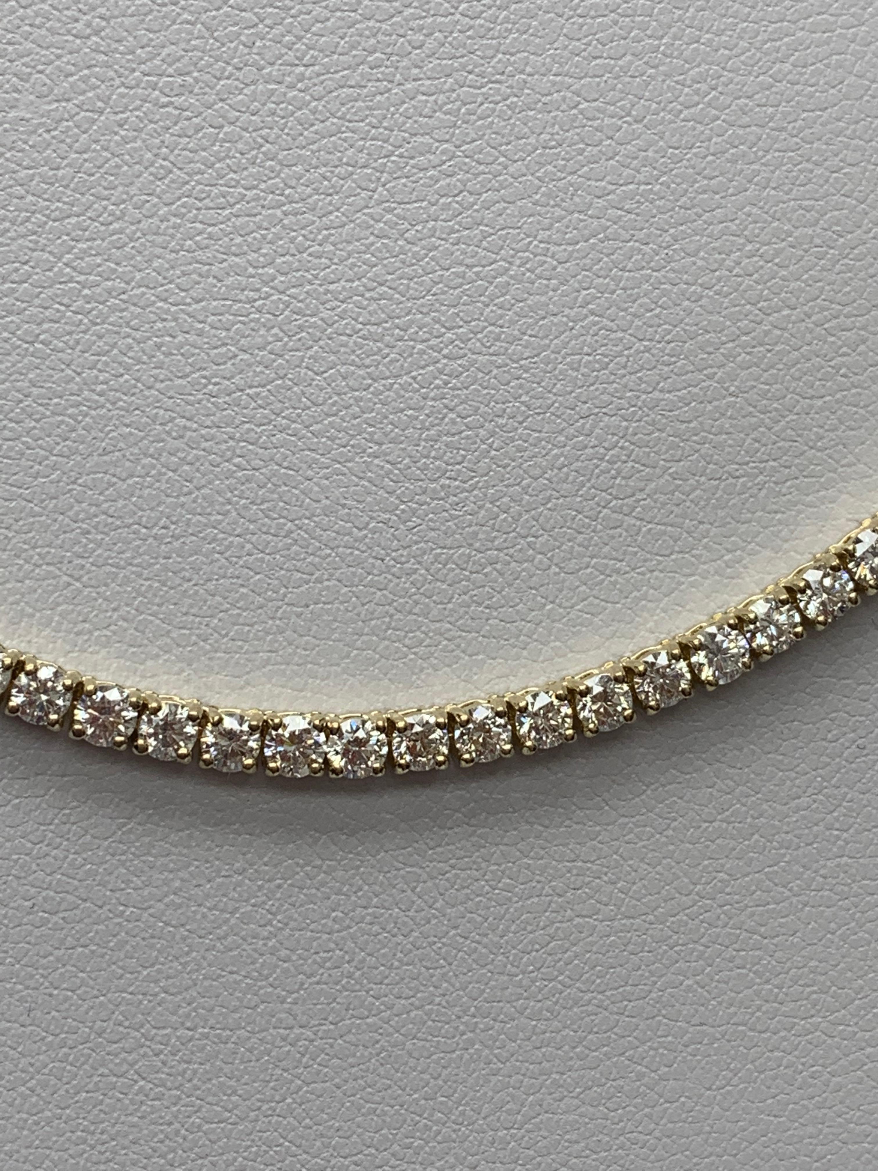 11.31 Carat Diamond Tennis Necklace in 14K Yellow Gold In New Condition For Sale In NEW YORK, NY