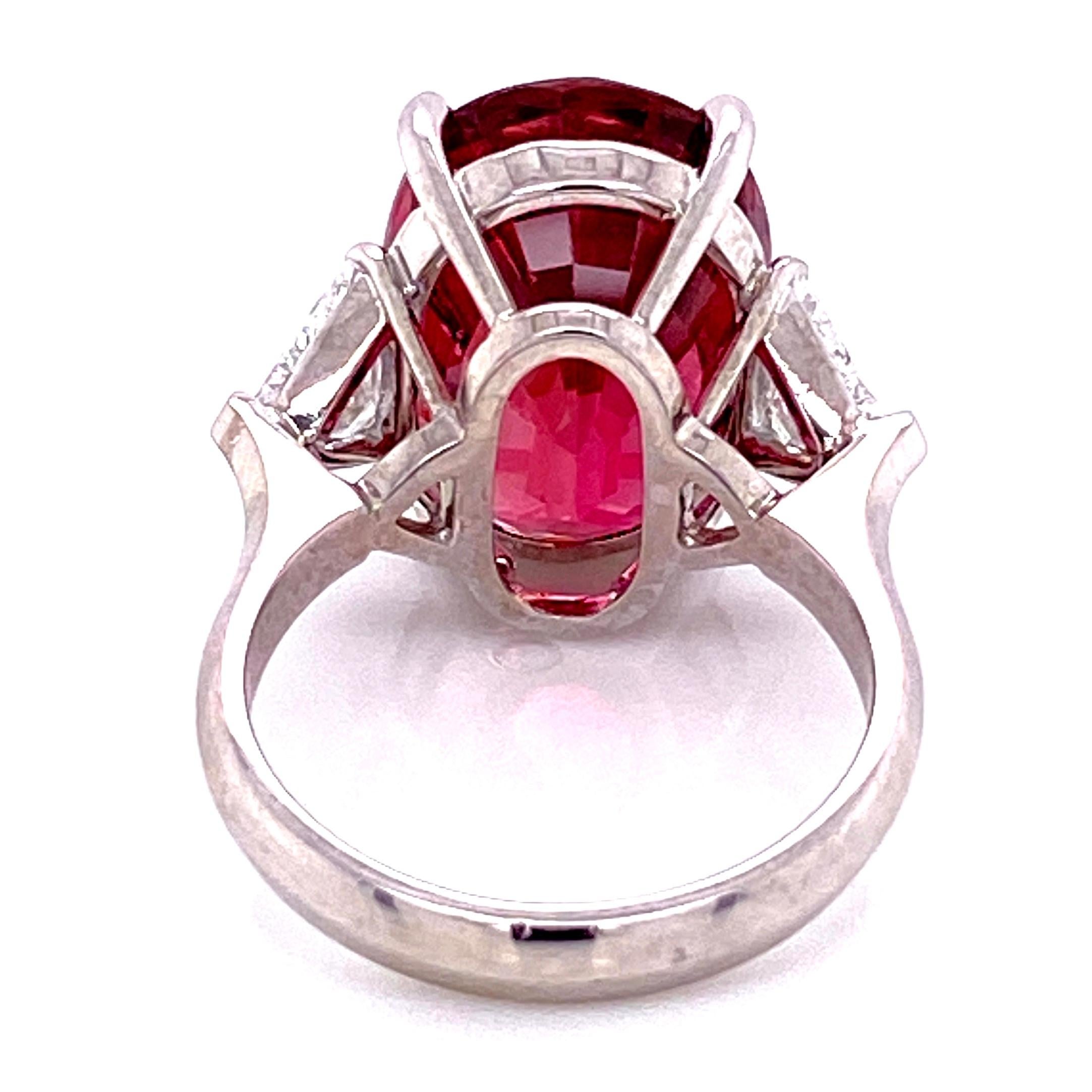 11.31 Carat Rubelite Tourmaline and Diamond Platinum Ring Estate Fine Jewelry For Sale 4