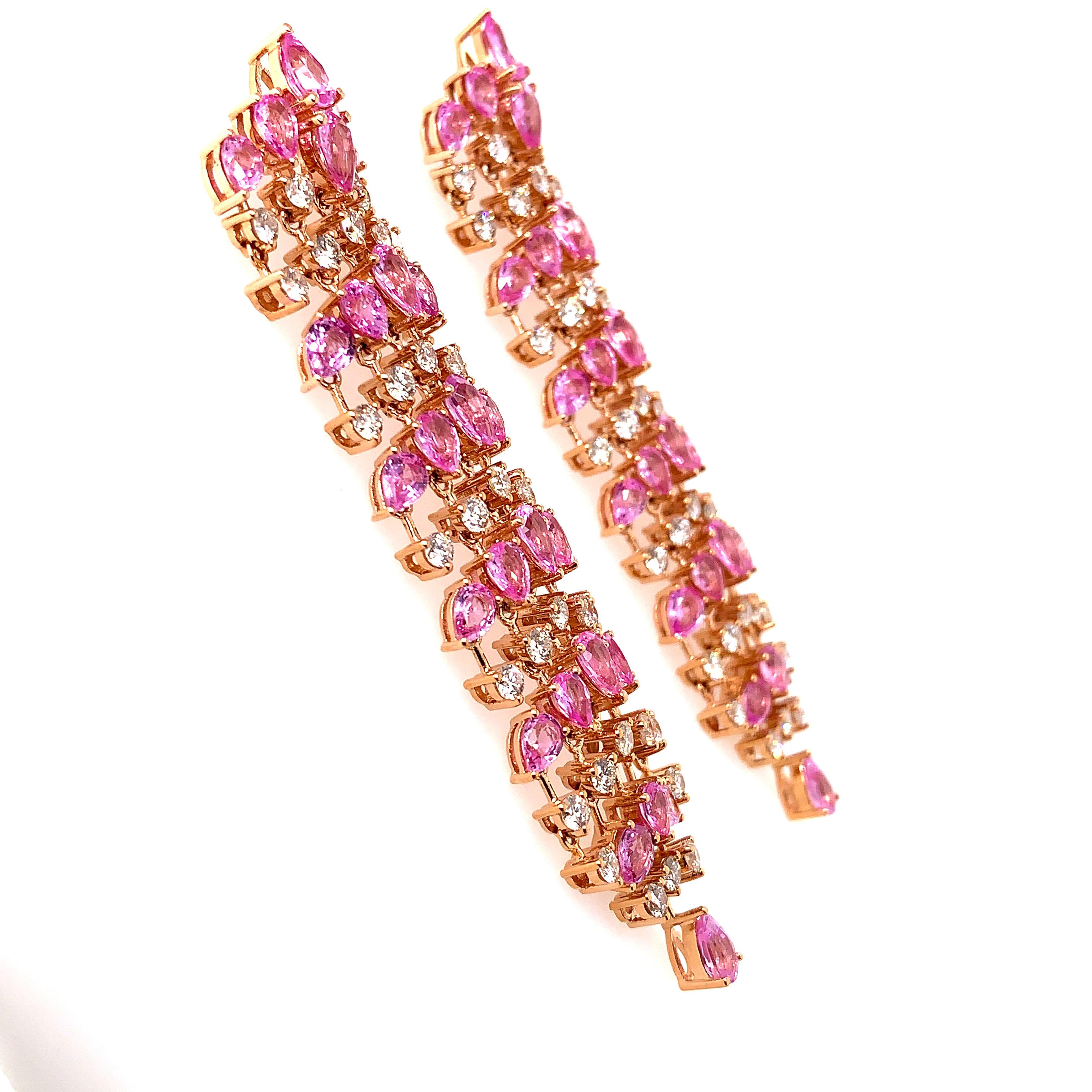 11,322 Karat rosa Saphir-Ohrring aus 18 Karat Roségold mit Diamanten (Tropfenschliff) im Angebot